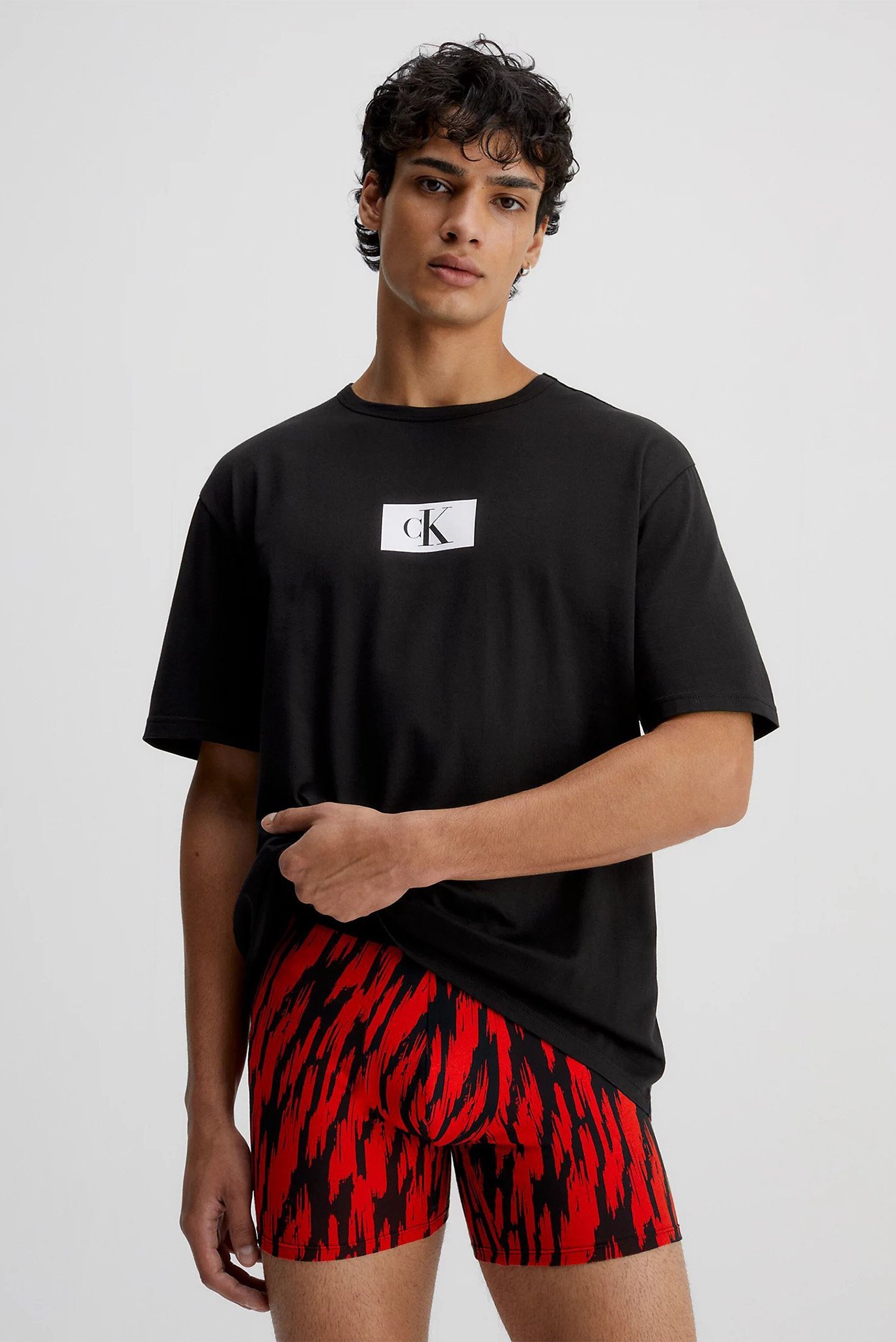 Футболка S S CREW NECKCalvin Klein Футболка S S CREW NECK 6