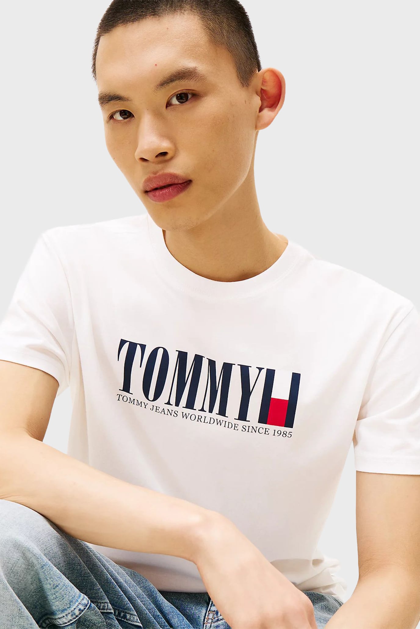 Футболка/TJM REG TOMMY DNA FLAG TEE EXT 4