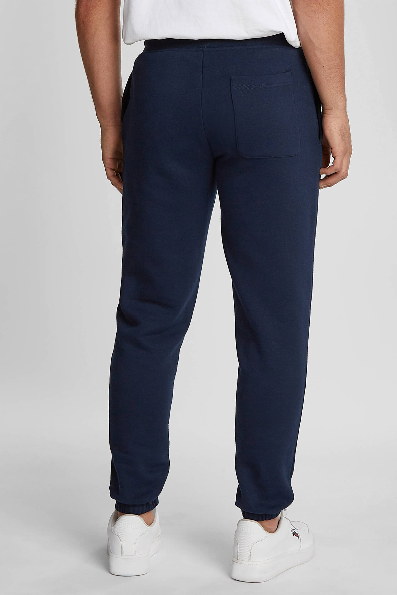 Штаны спортивные TJM SLIM S FLAG SWEATPANT EXT 2