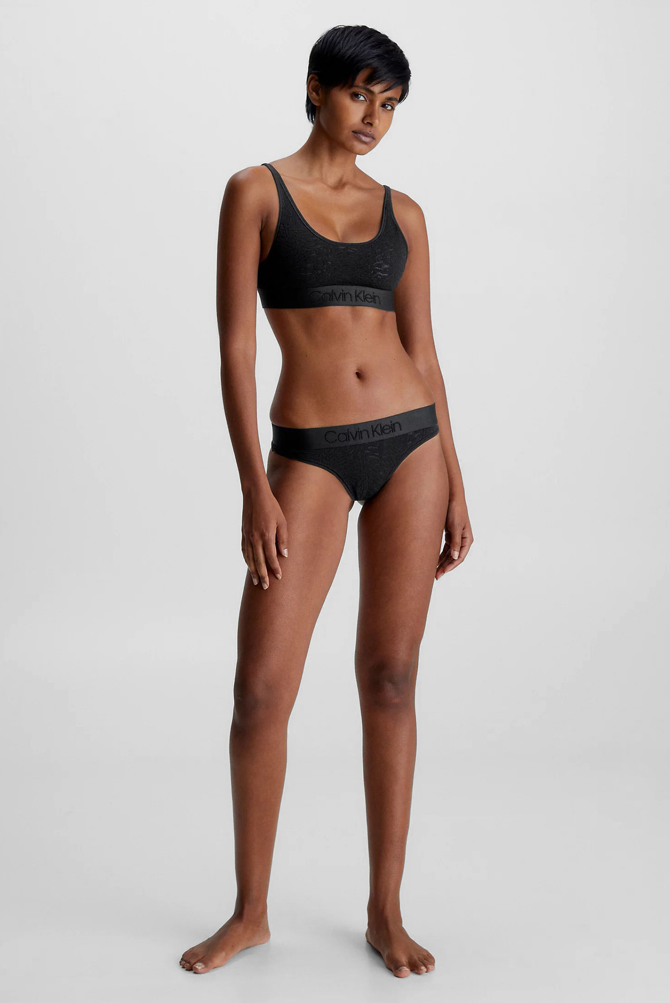 Женские черные трусики THONGCalvin Klein Женские черные трусики THONG 5