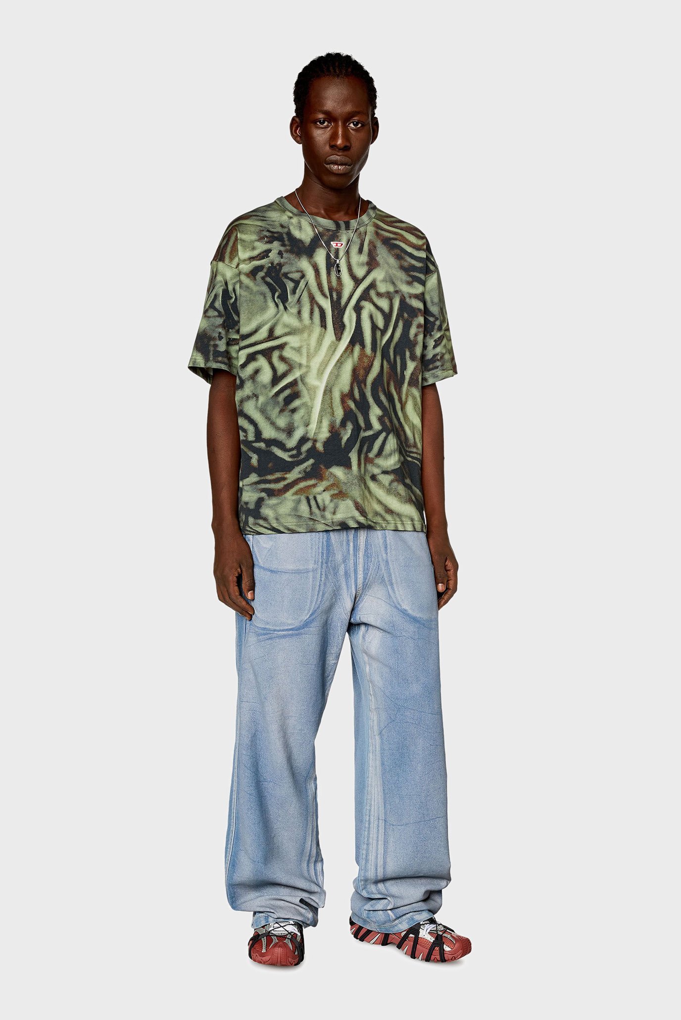 Мужская зеленая футболка с узором T-BOXT-N3Diesel Мужская зеленая футболка с узором T-BOXT-N3 2