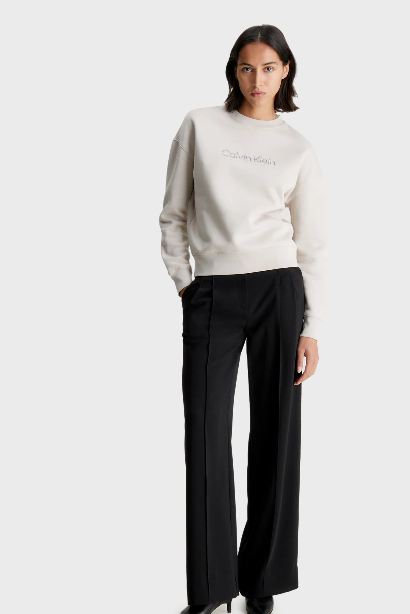 Свитшот SATIN EMBROIDERY SWEATSHIRT 2