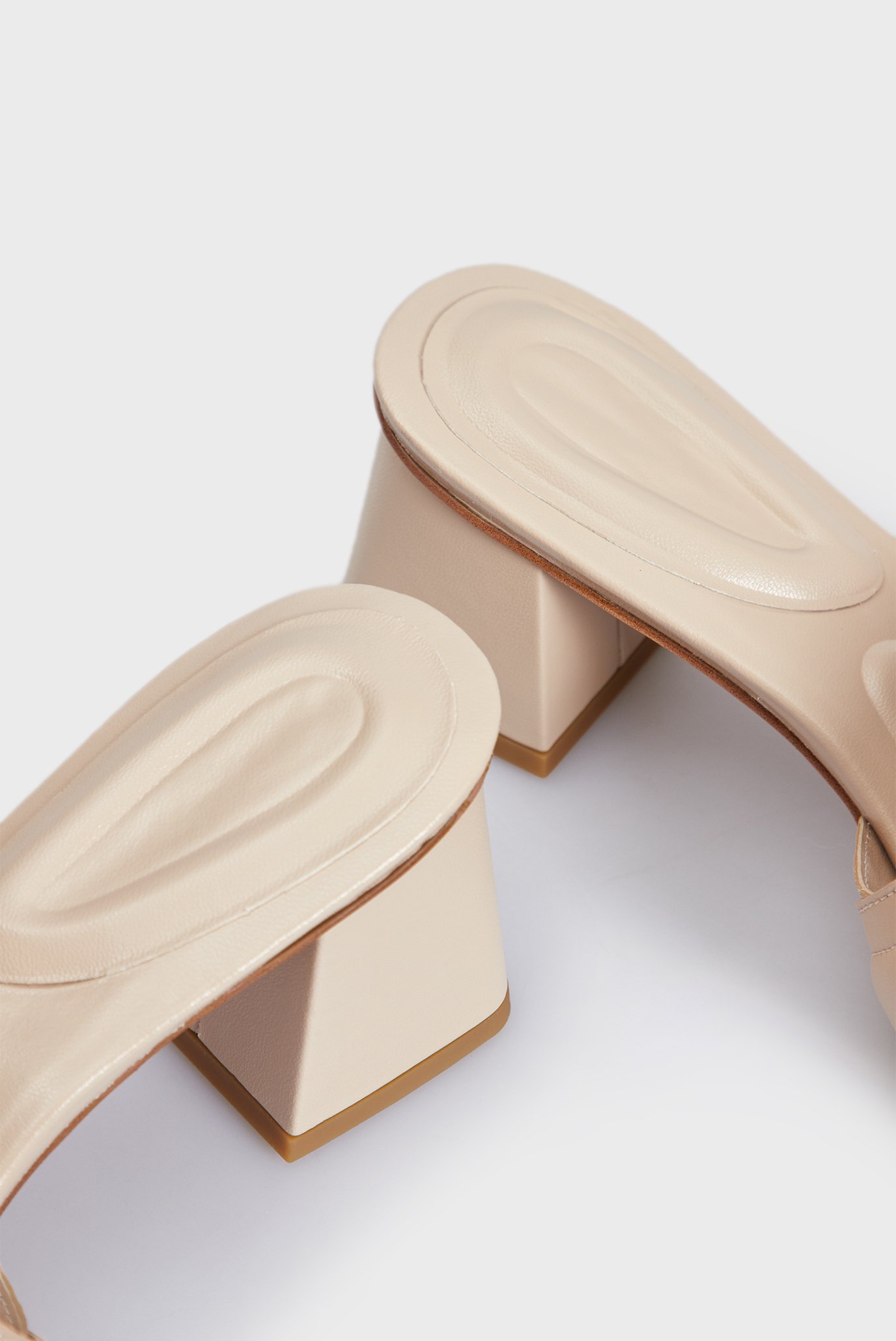 Босоножки Dora 3