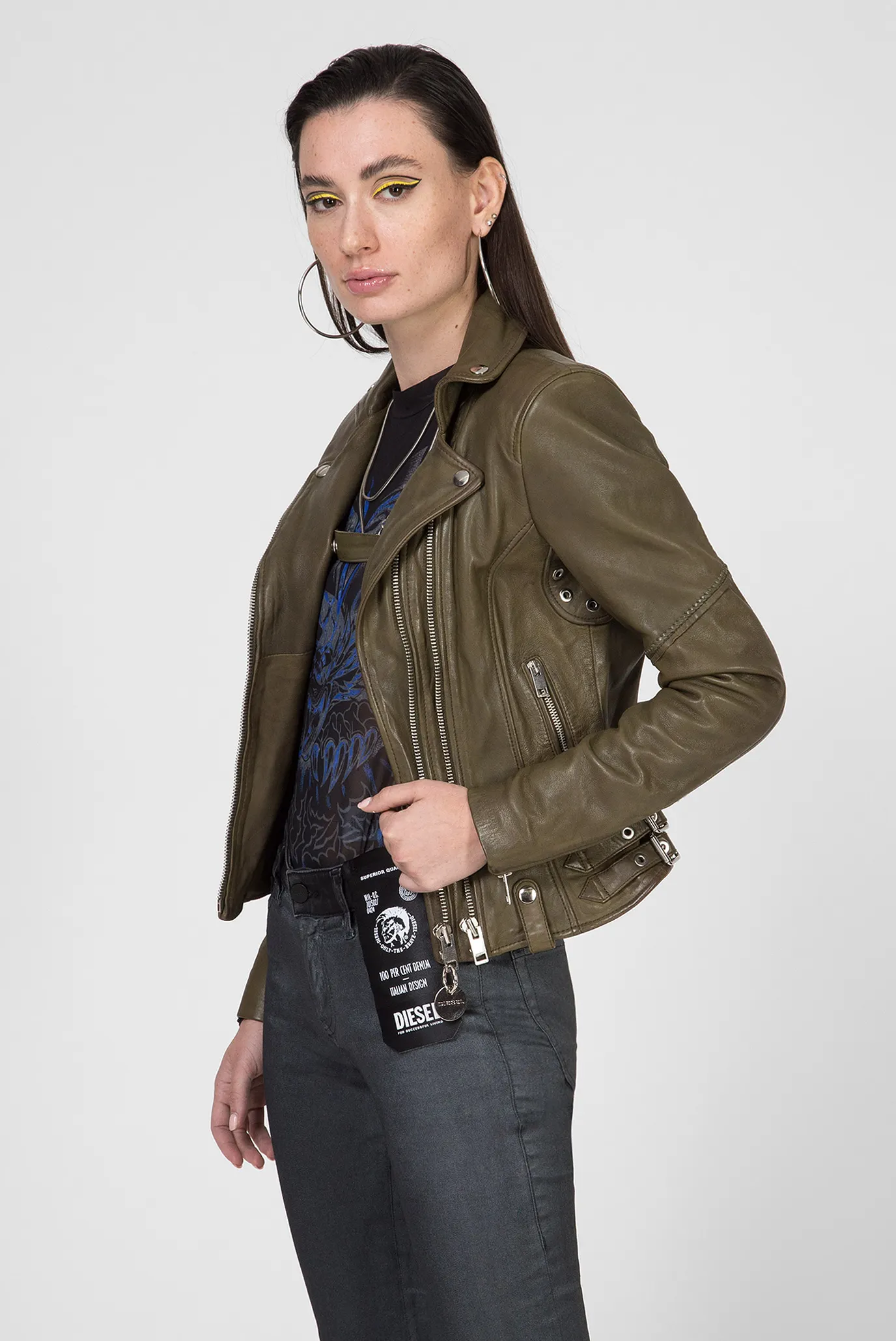 Женская оливковая кожаная косуха L-SINYA-A GIACCA 7