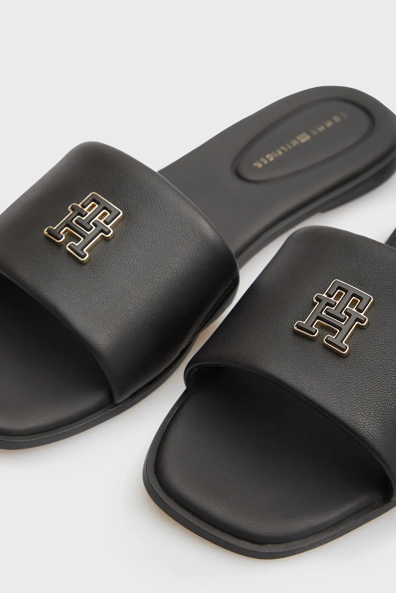 Сандалии TH LOGO HARDWARE LEATHER MULE 2