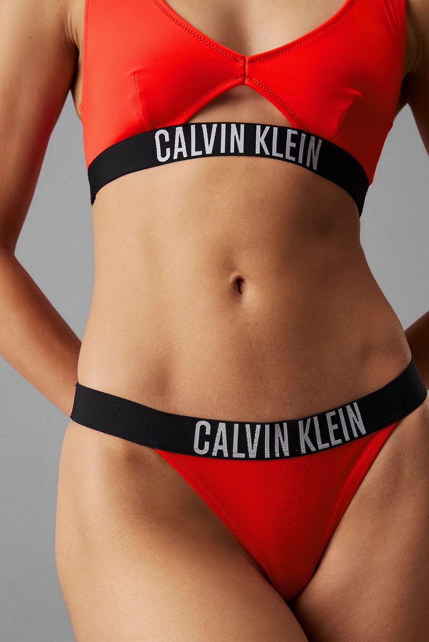 Женские красные трусики от купальника BRAZILIAN 2