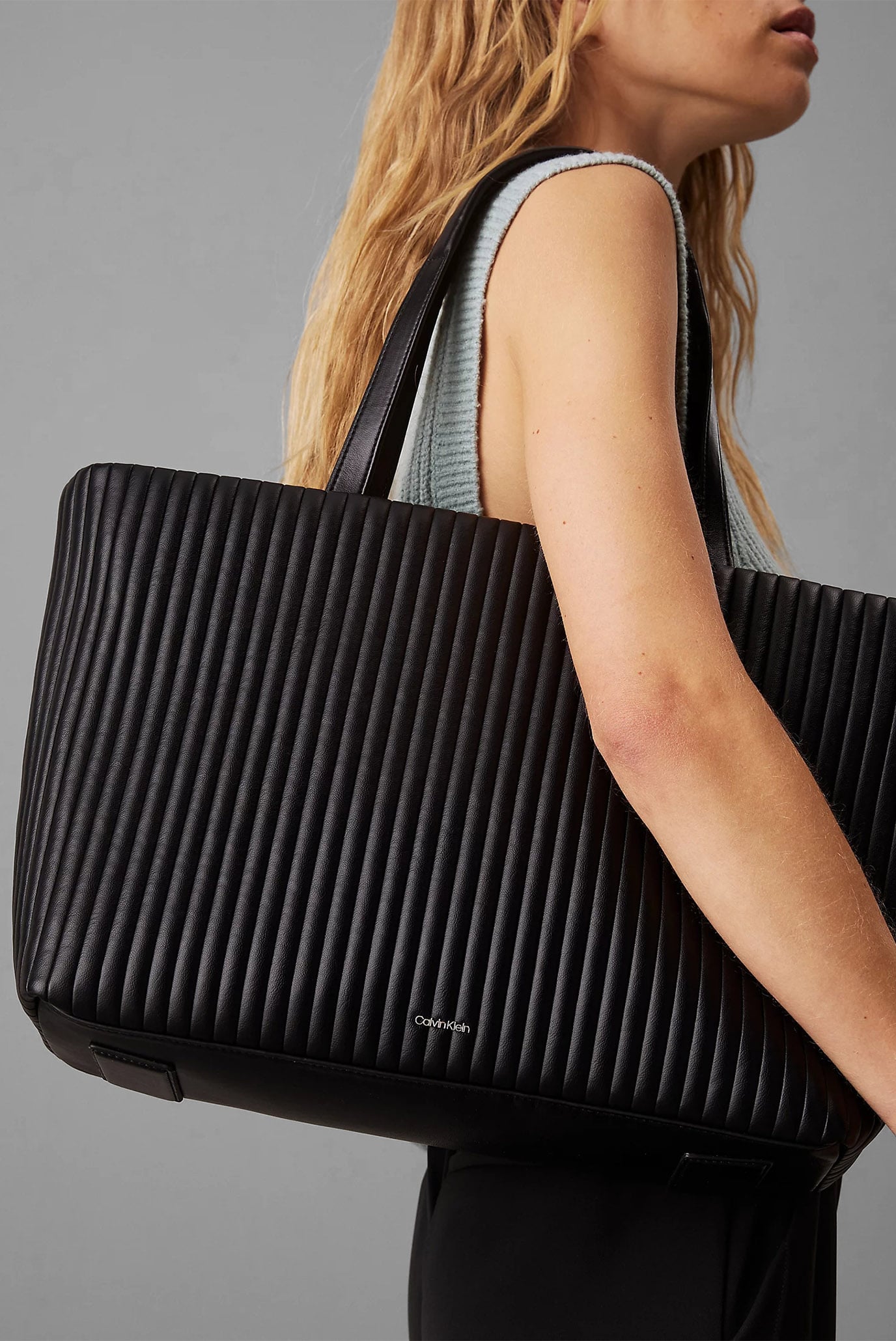 Сумка MINI LINE QUILT MEDIUM SHOPPER 3