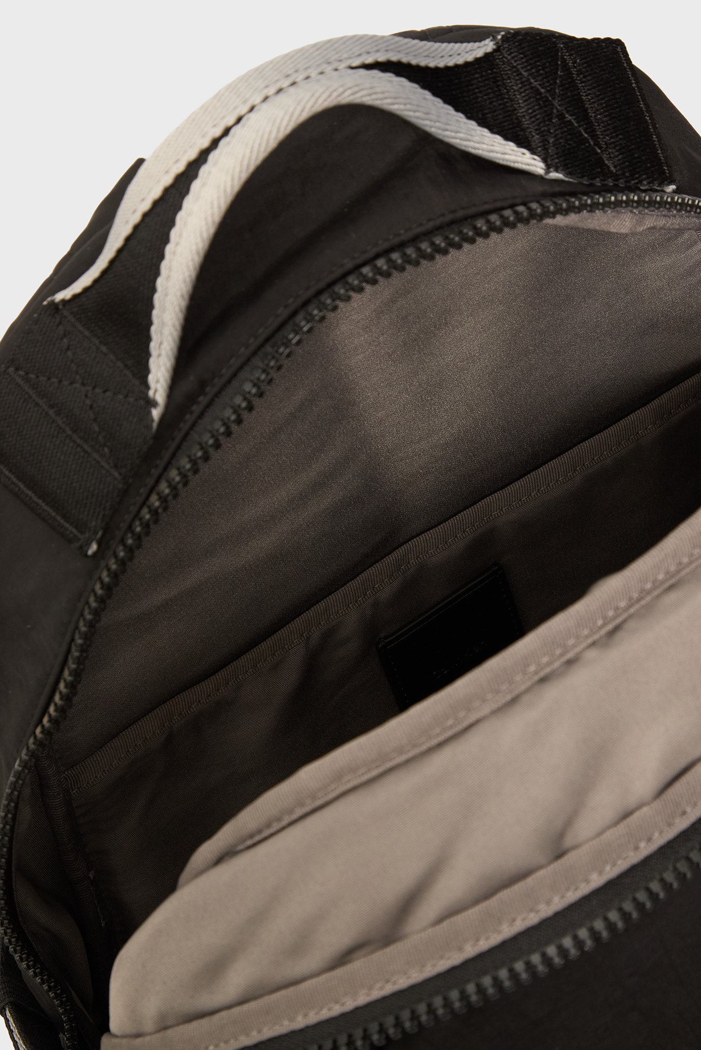 Рюкзак MESH ROUND BACKPACK 6