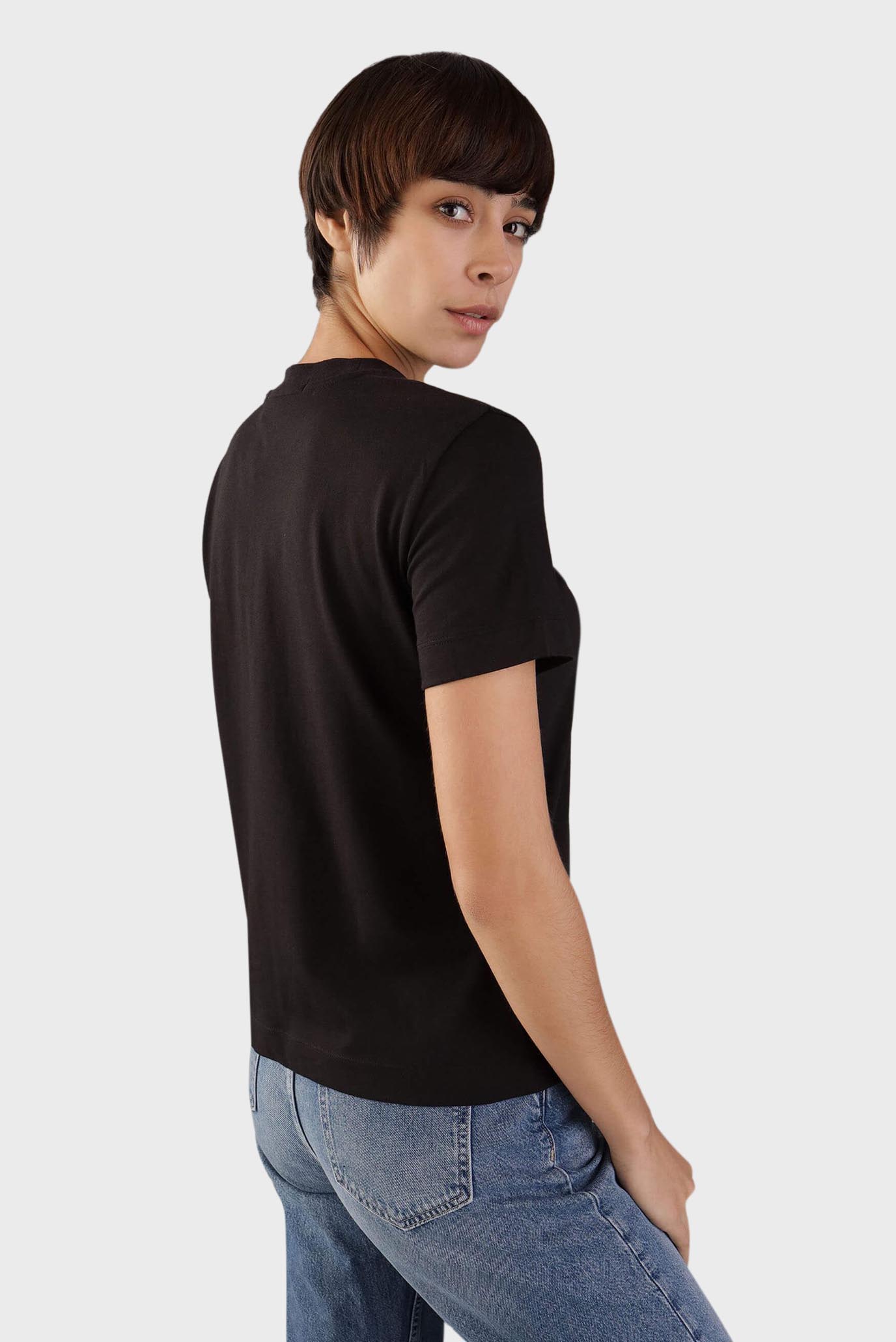 Женская черная футболка SATIN APPLIQUE REGULAR TEE 6