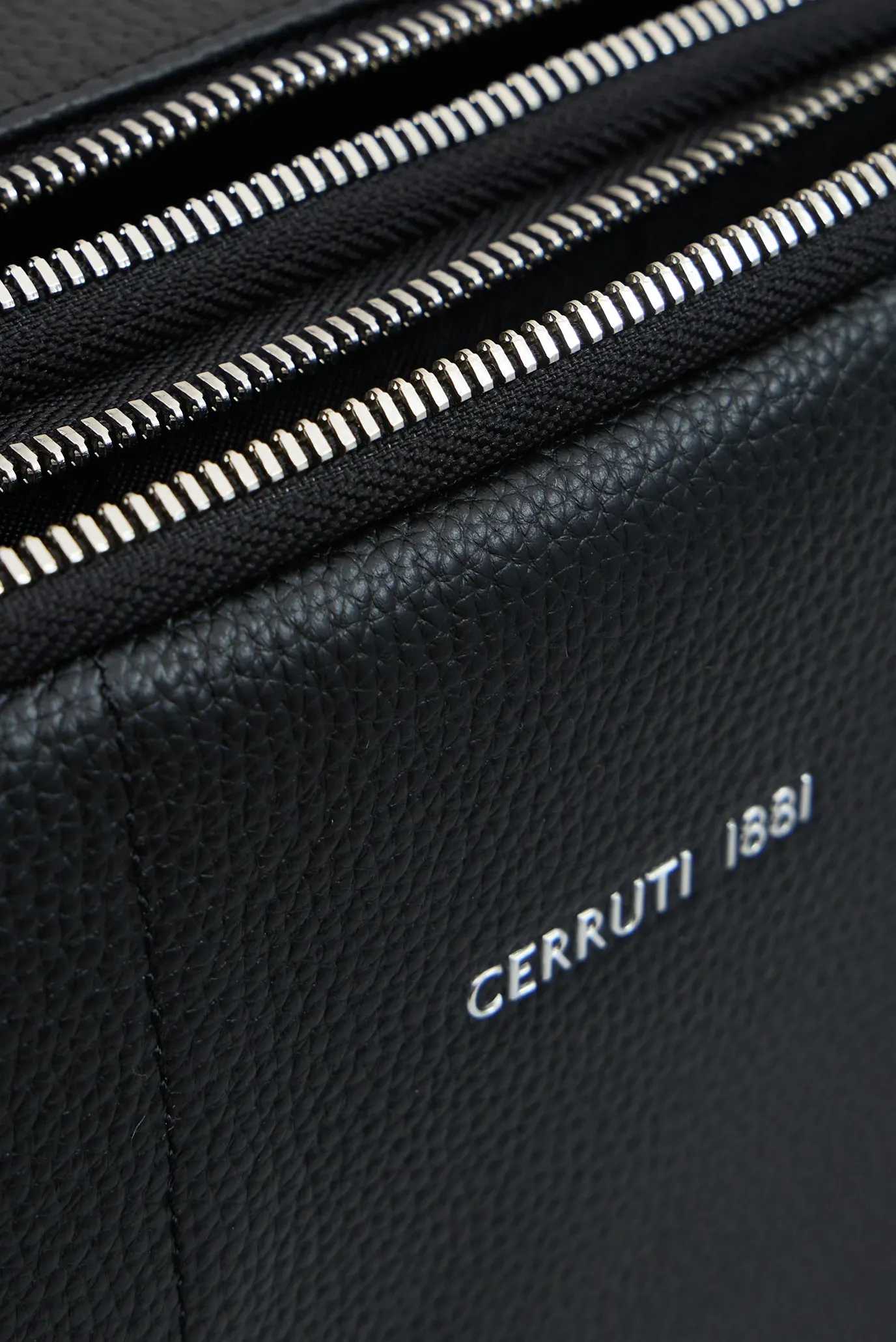 Сумка/CERRUTIS BODYBAG 5