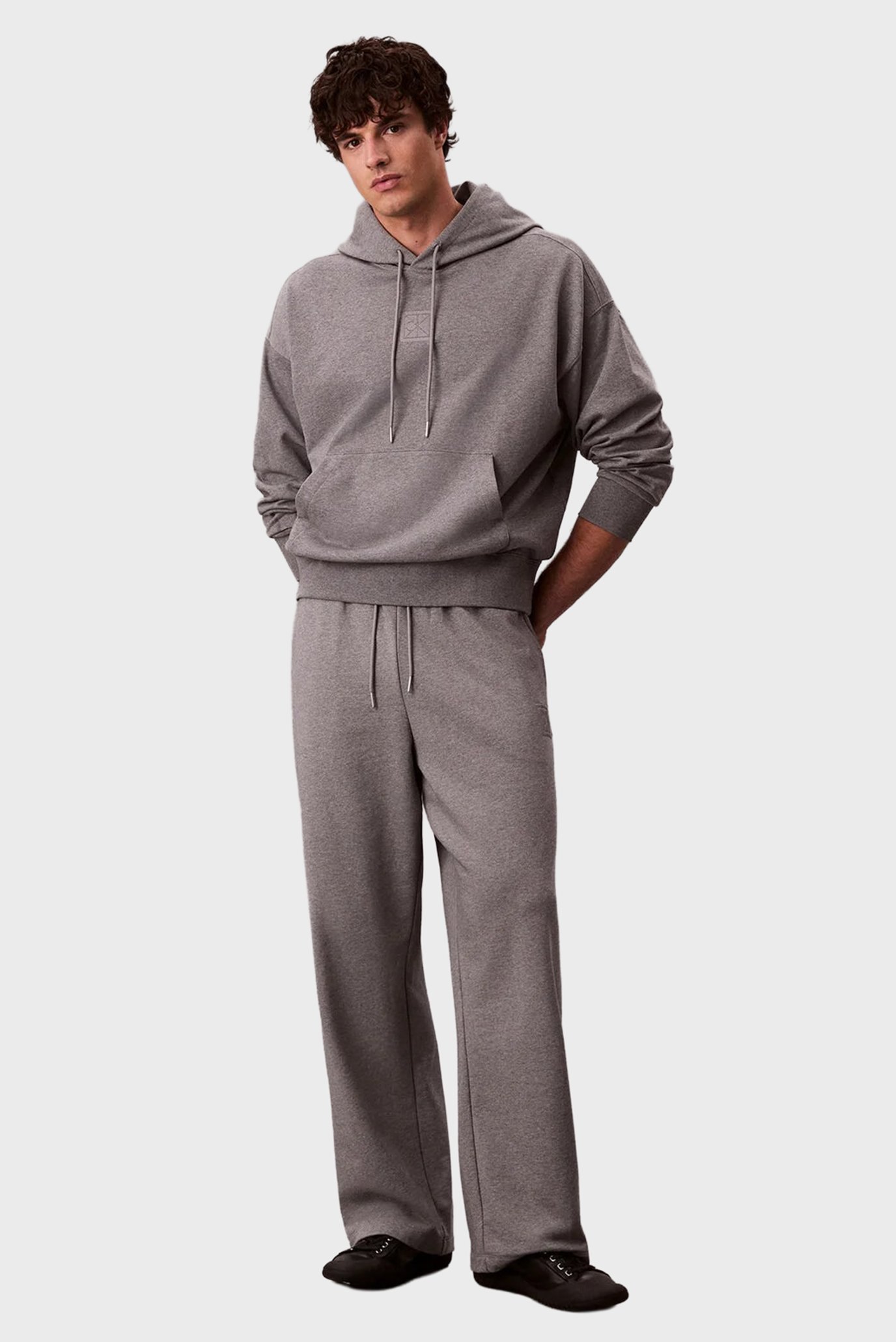 Штаны спортивные PREMIUM TERRY CK EMBLEM JOGGERCalvin Klein Штаны спортивные PREMIUM TERRY CK EMBLEM JOGGER 5