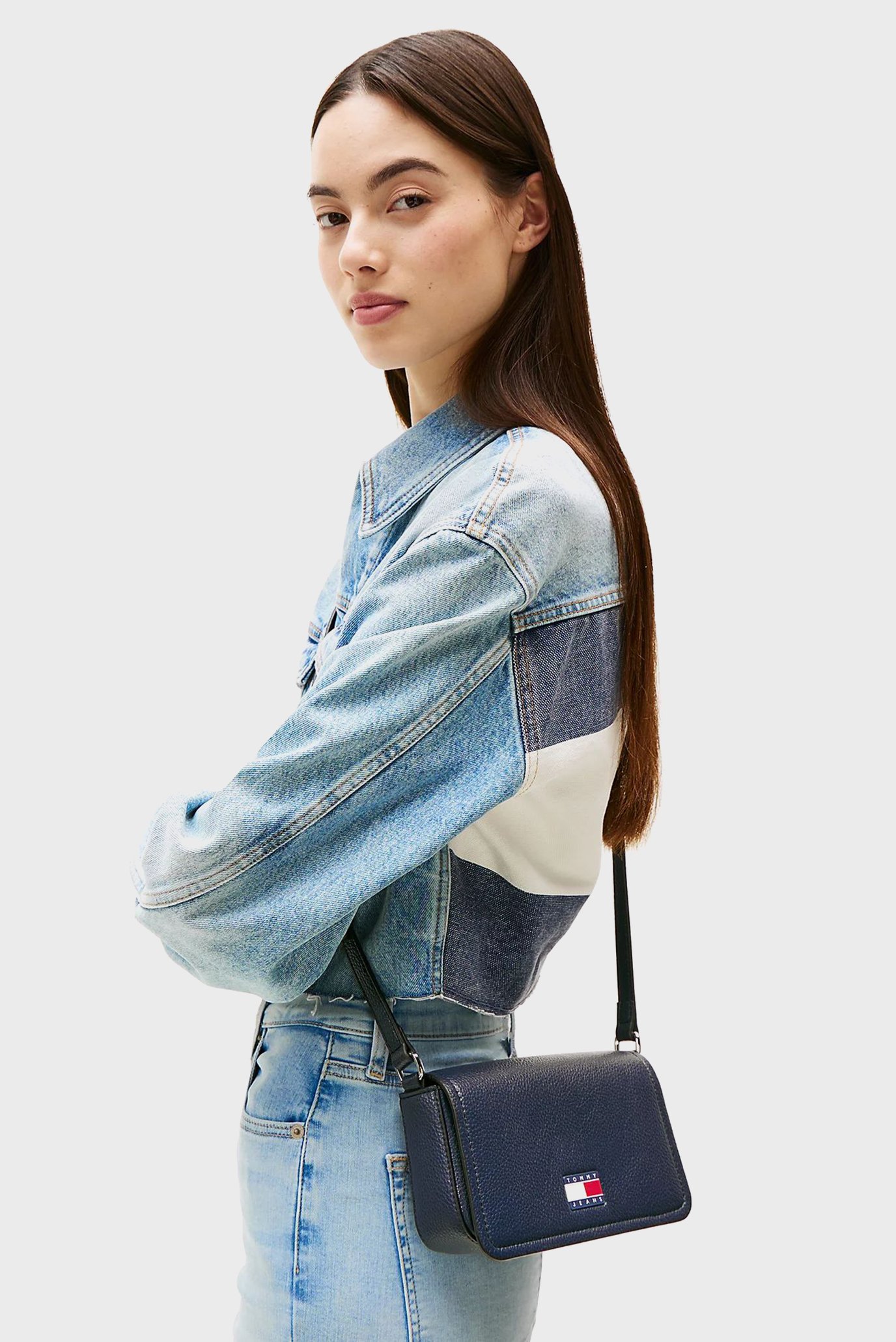 Сумка TJW MUST FLAP CROSSOVERTommy Jeans Сумка TJW MUST FLAP CROSSOVER 2