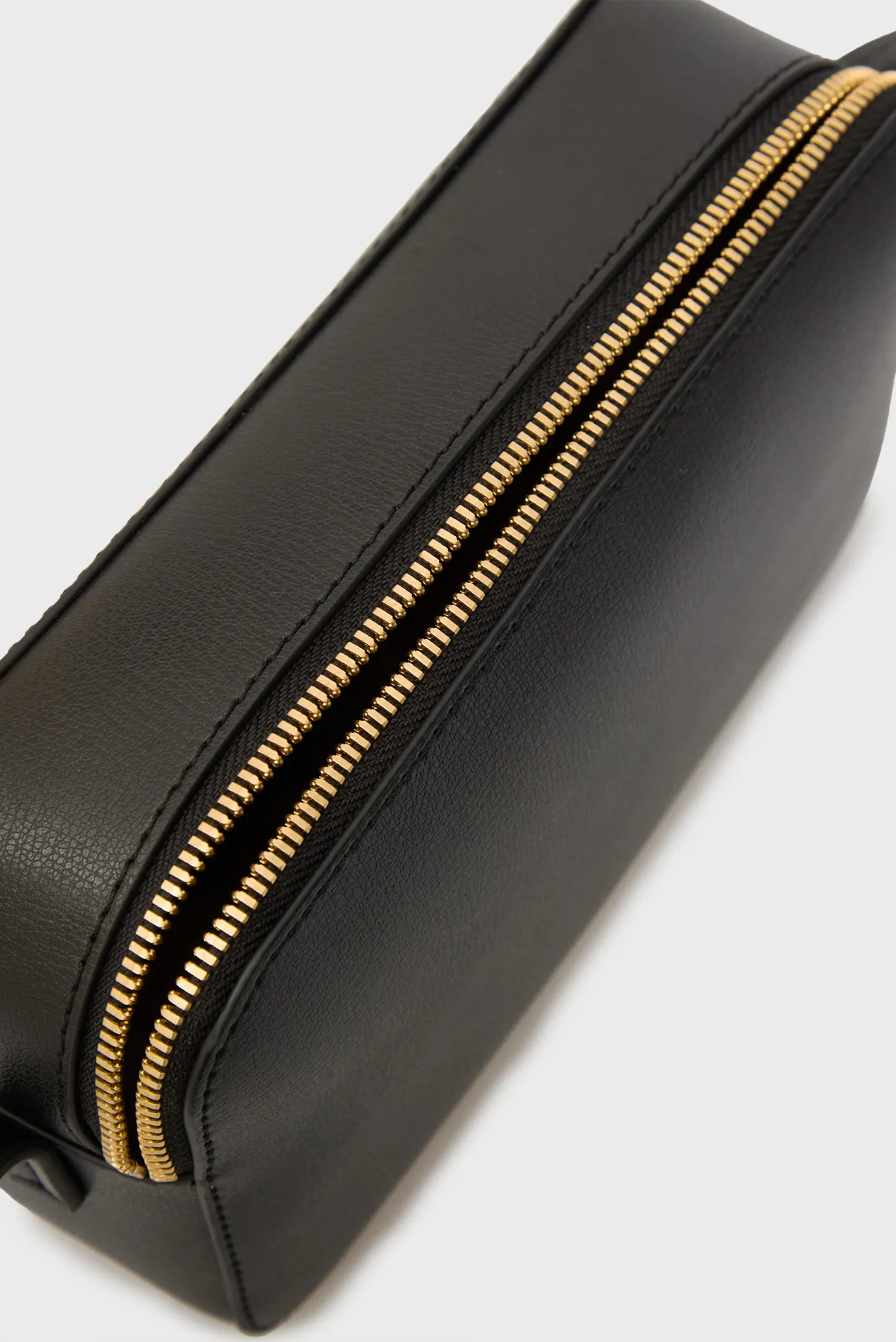 Сумка FOIL LOGO ELONGATED CAMERA BAG 5