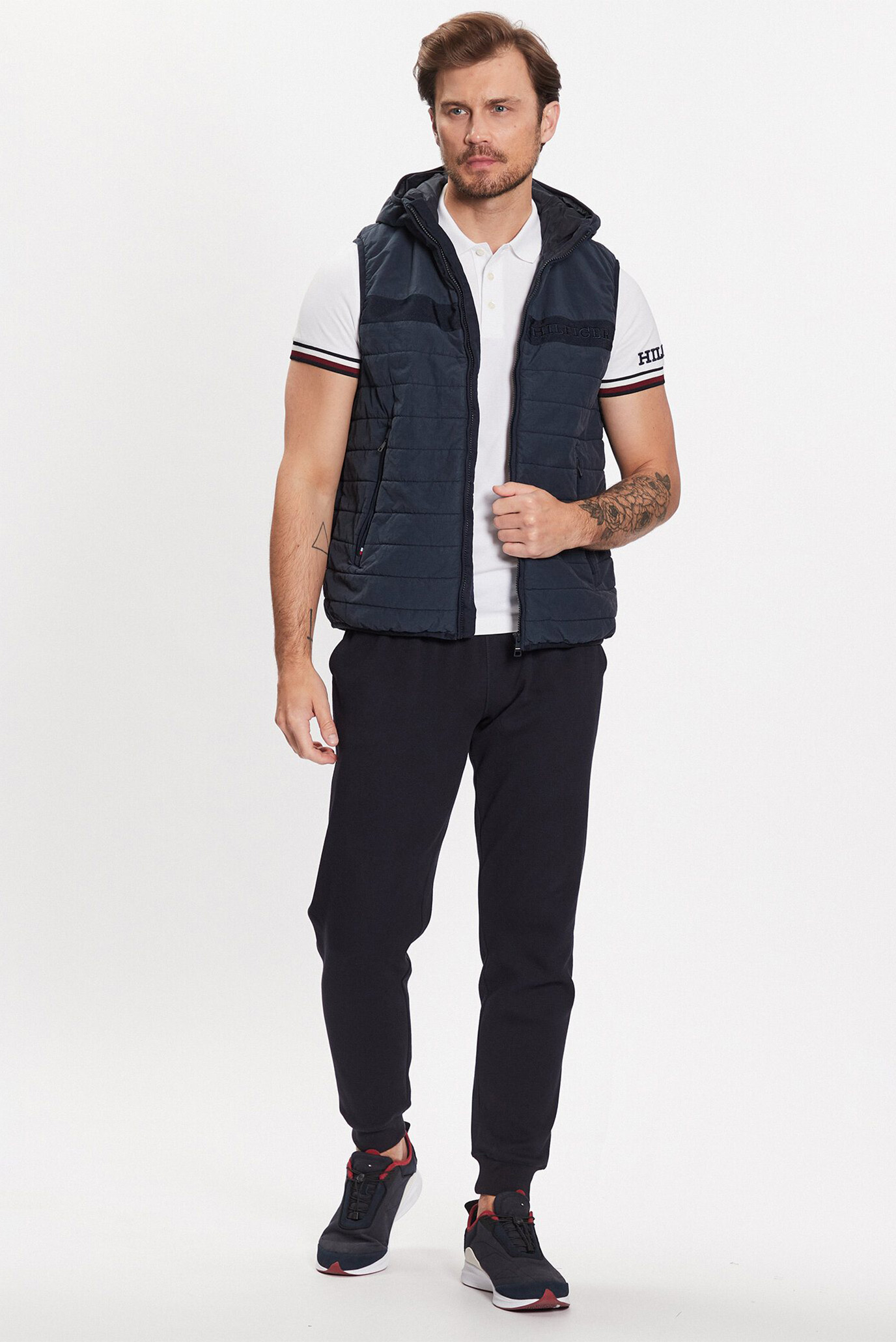 Жилет GMD HOODED PADDED VEST 3