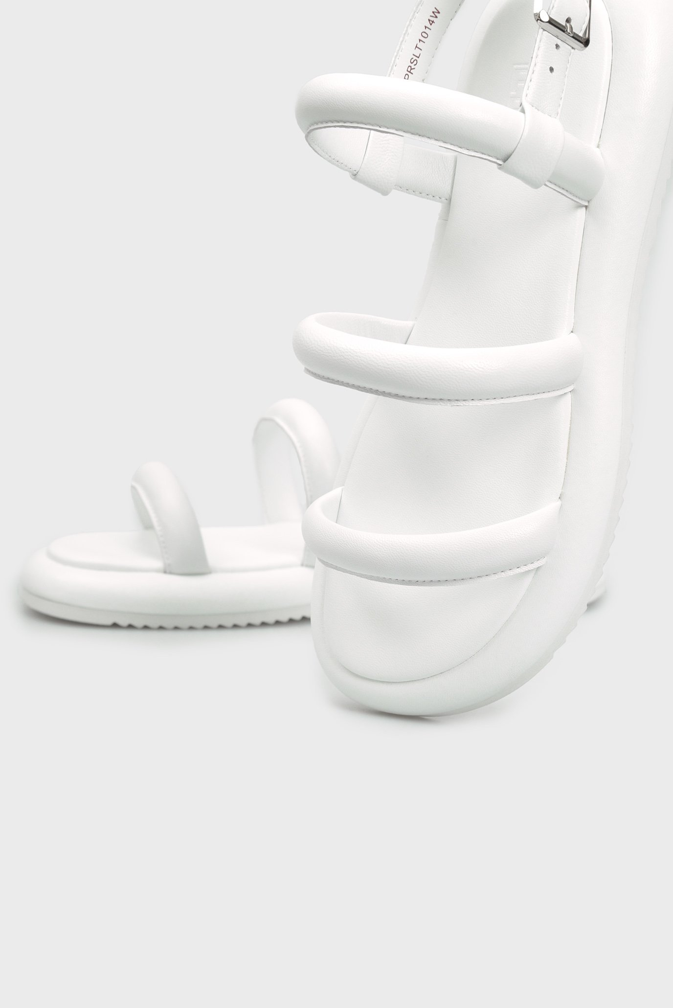 Женские белые кожаные сандалии Piemonte 2