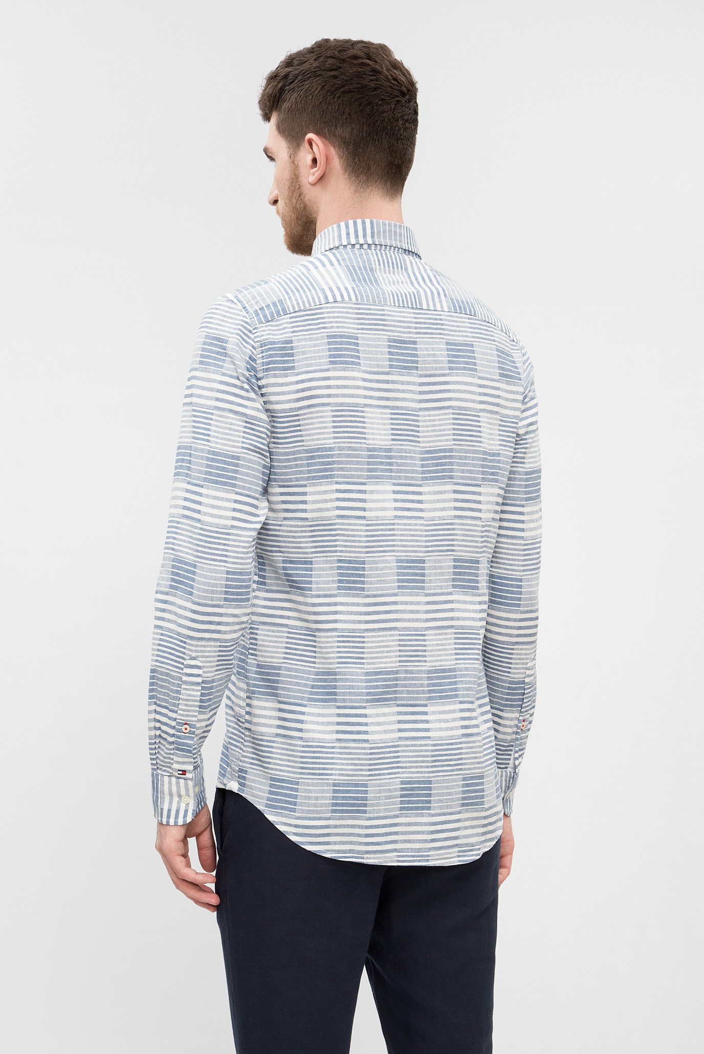Мужская голубая рубашка в полоску 8