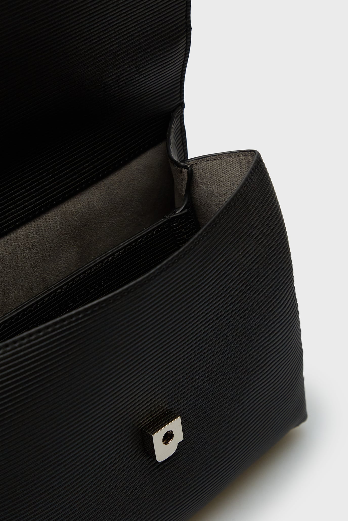 Сумка MINIMAL MONOGRAM TOP HANDLE22 T 6