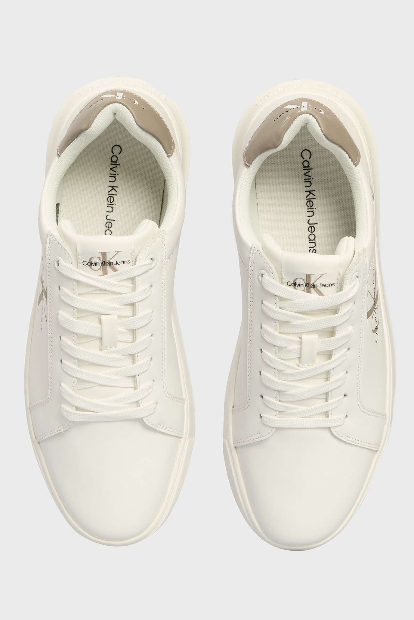 Мужские белые кожаные сникерсы CHUNKY CUPSOLECalvin Klein Jeans Мужские белые кожаные сникерсы CHUNKY CUPSOLE 4