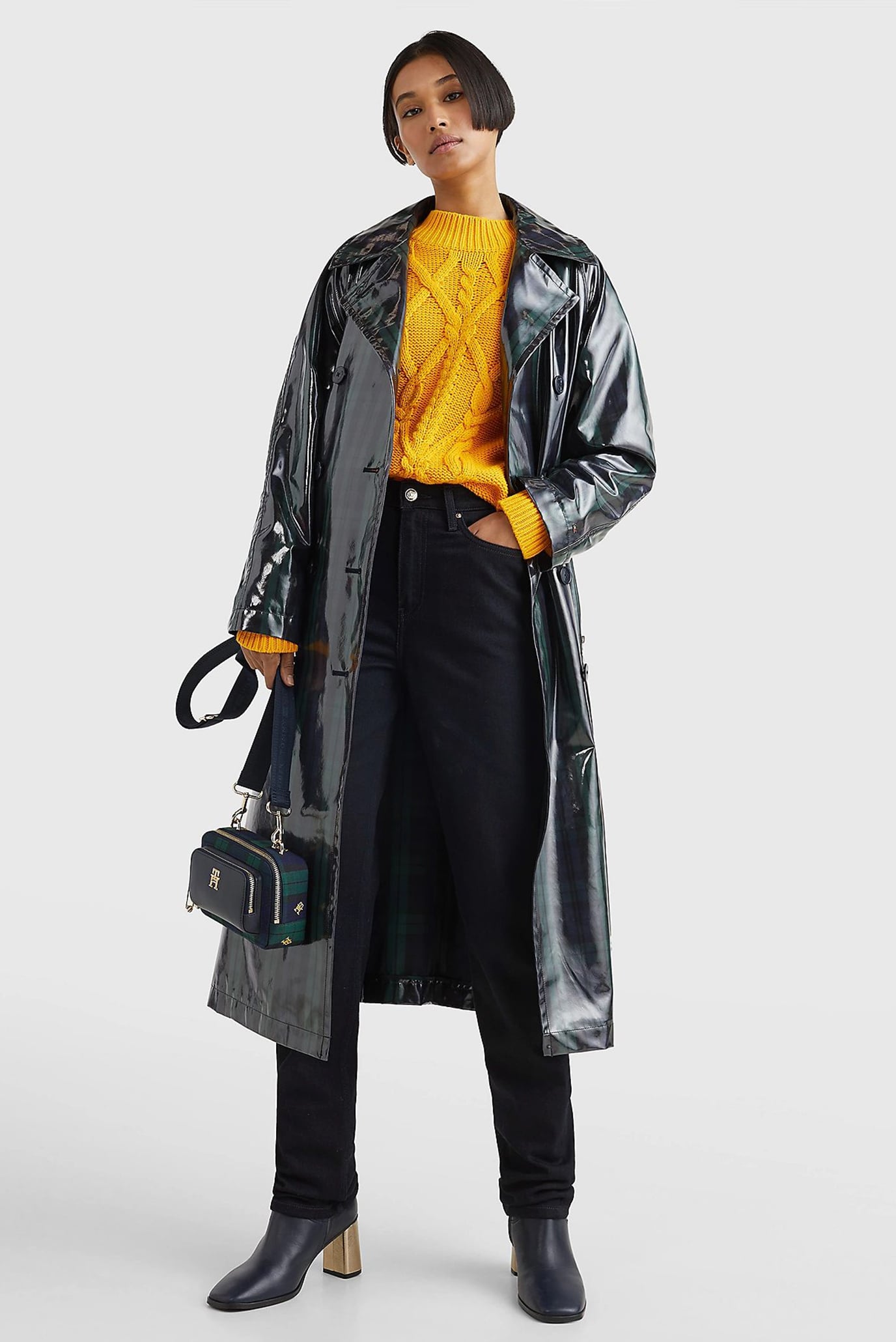 Женские черные джинсы NEW CLASSIC STRAIGHT HW TAO 7