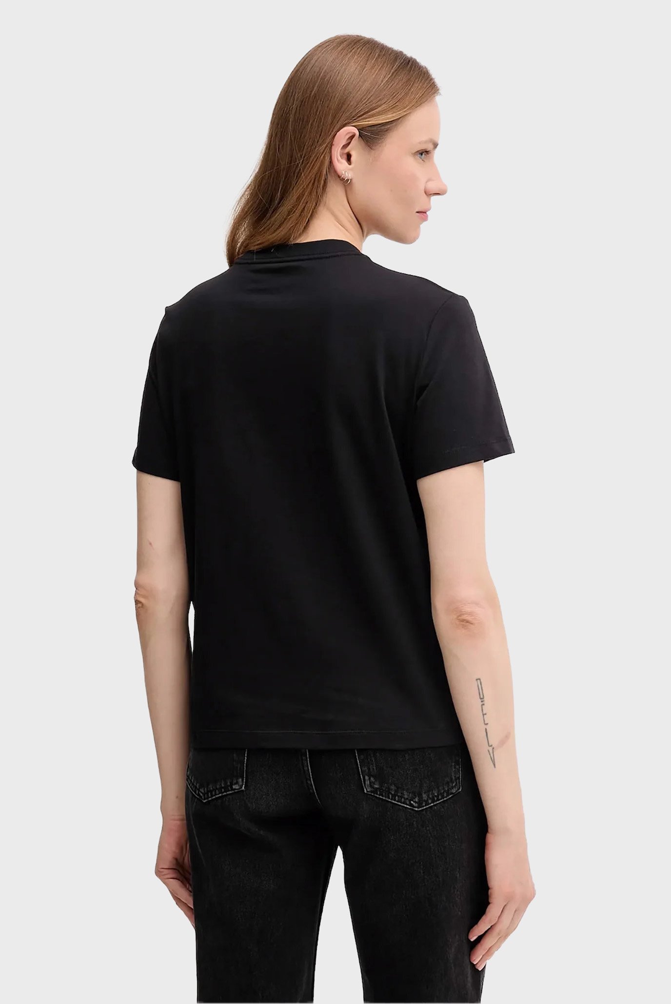 Футболка SS CLASSIC FIT TEE 3