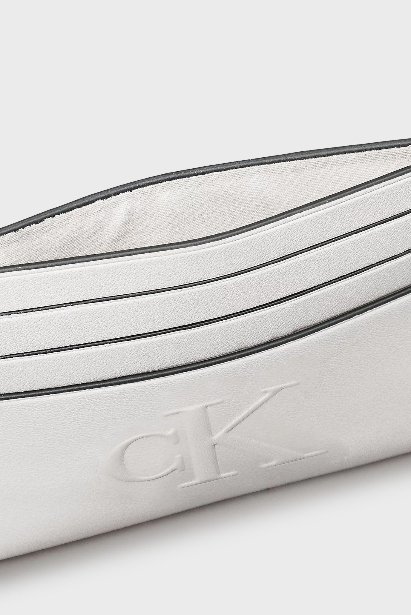 Кошелек SCULPTED CARDCASE 6CC DEBOSS 4