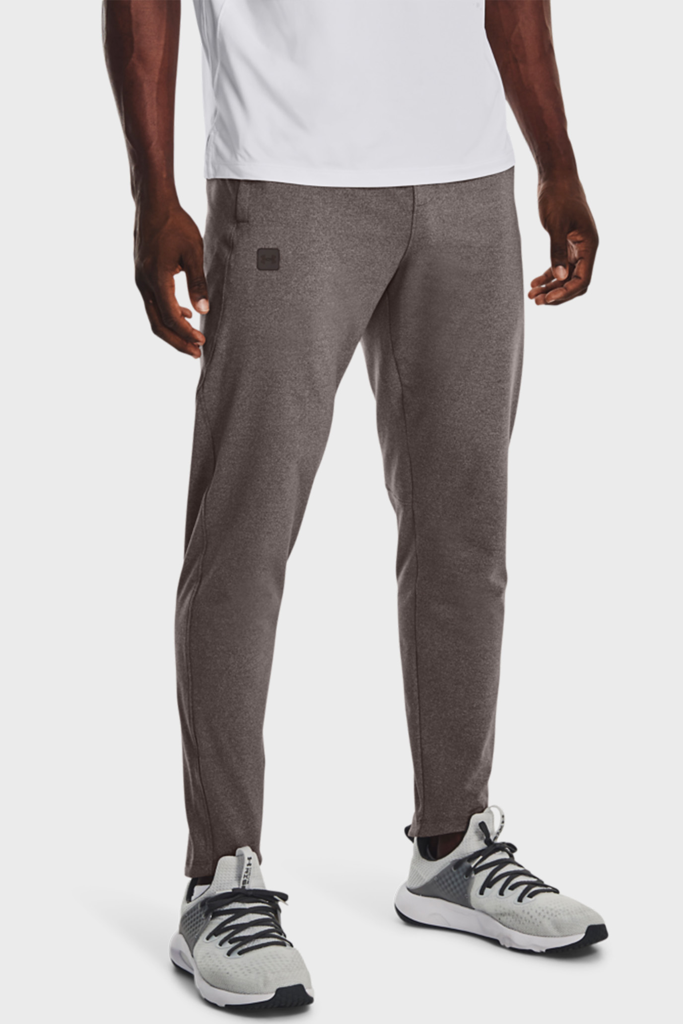 Мужские серые спортивные брюки UA Meridian Tapered Pants-BRN 1