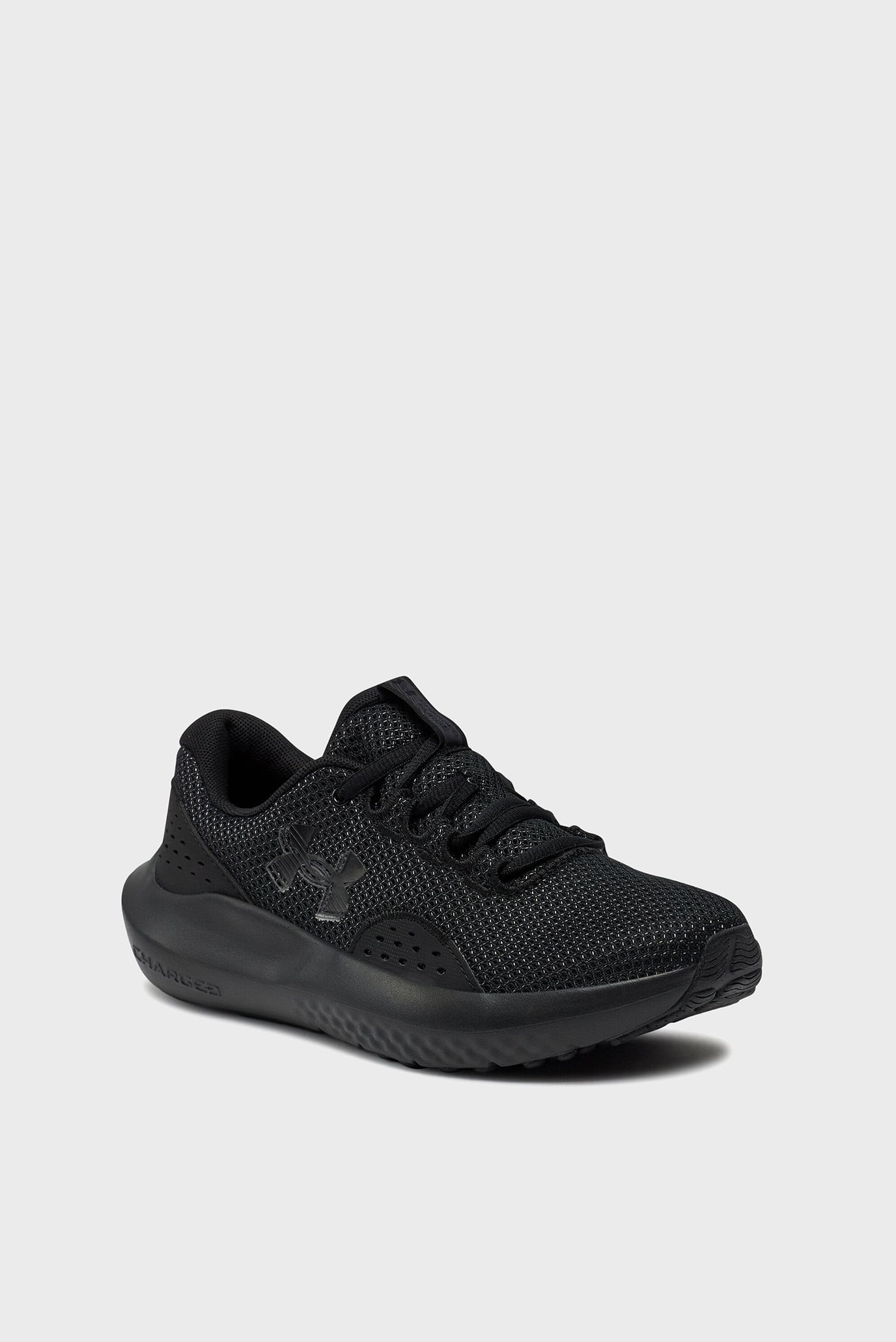Женские черные кроссовки UA Charged Surge 4 2