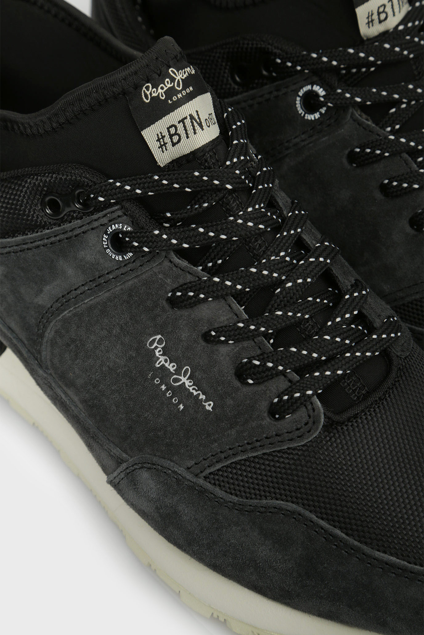 Мужские черные замшевые кроссовки 10