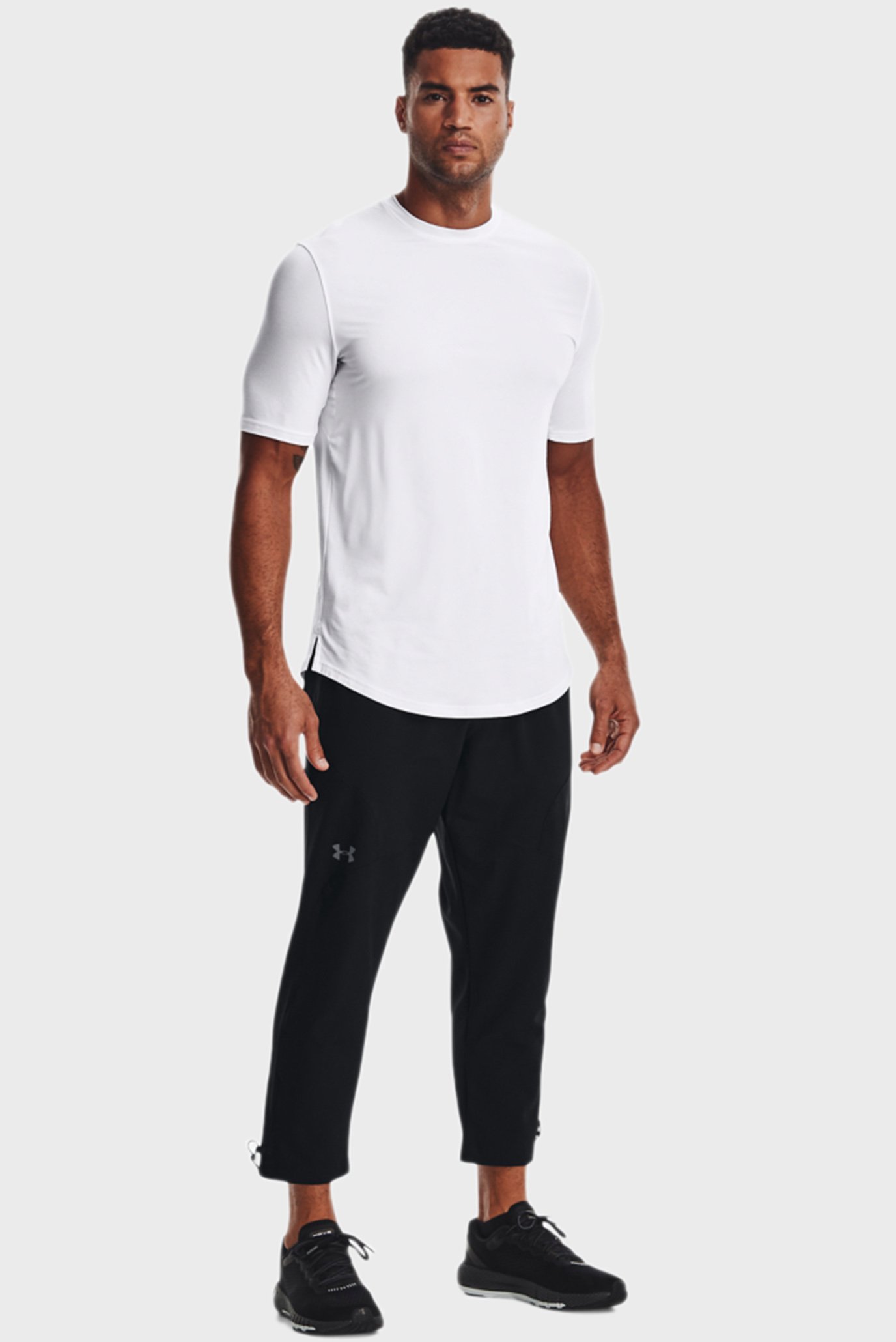 Мужские черные спортивные брюки UA Unstoppable Crop Pant 2