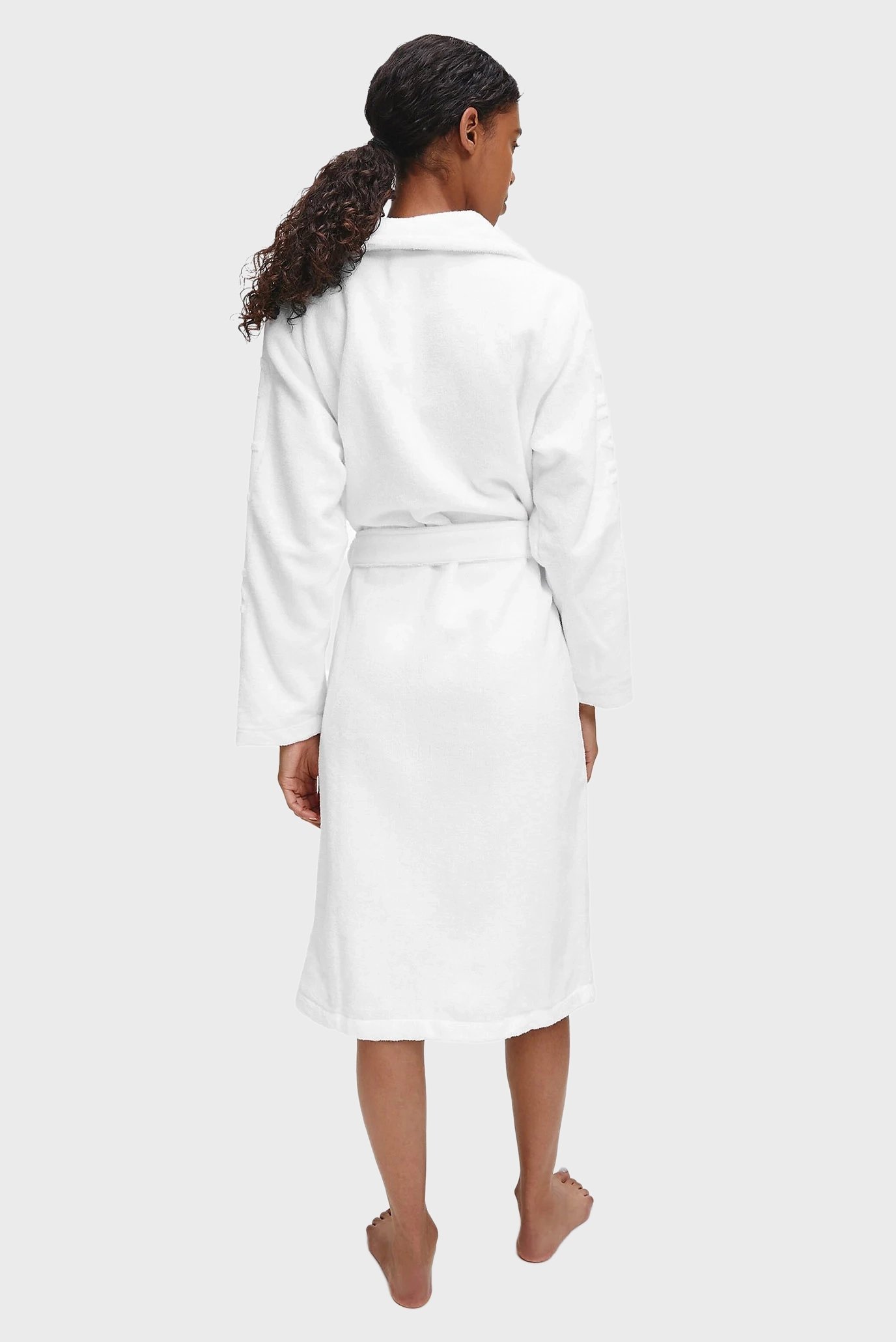 Женский белый халат ROBE 7