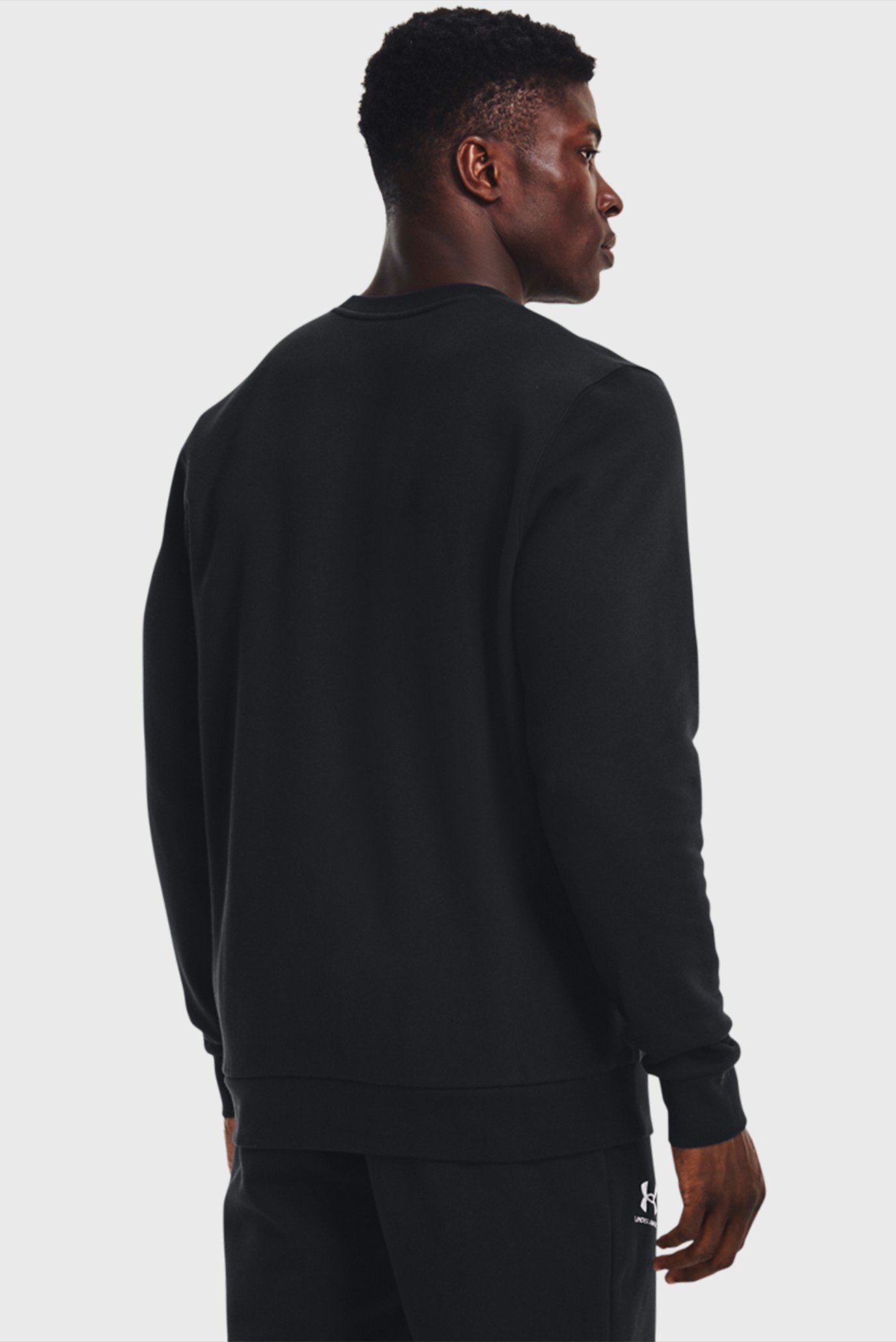 Свитшот UA Essential Fleece Crew 9