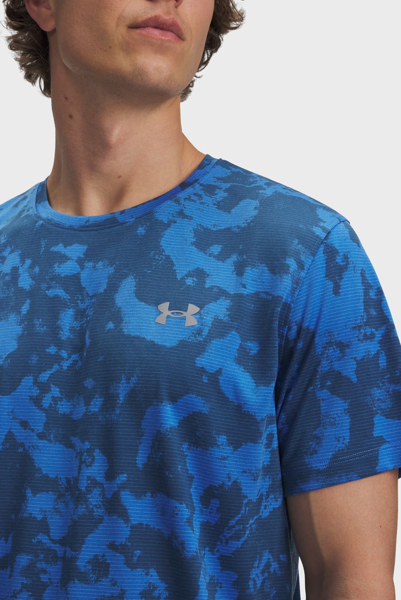 Футболка UA Launch Printed SS 3