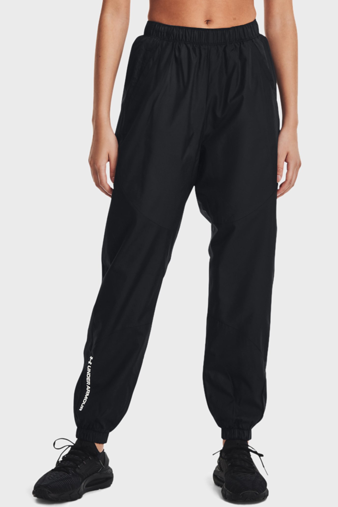 Женские черные спортивные брюки UA RUSH ™ Woven Pant 1