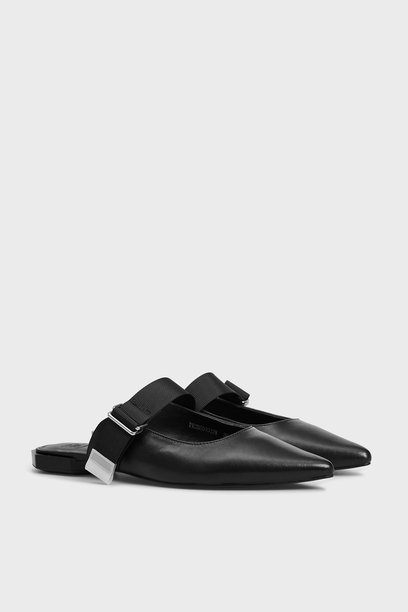 Женские черные кожаные мюли Pili 2