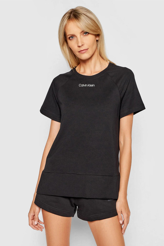 Женская черная футболка Calvin Klein