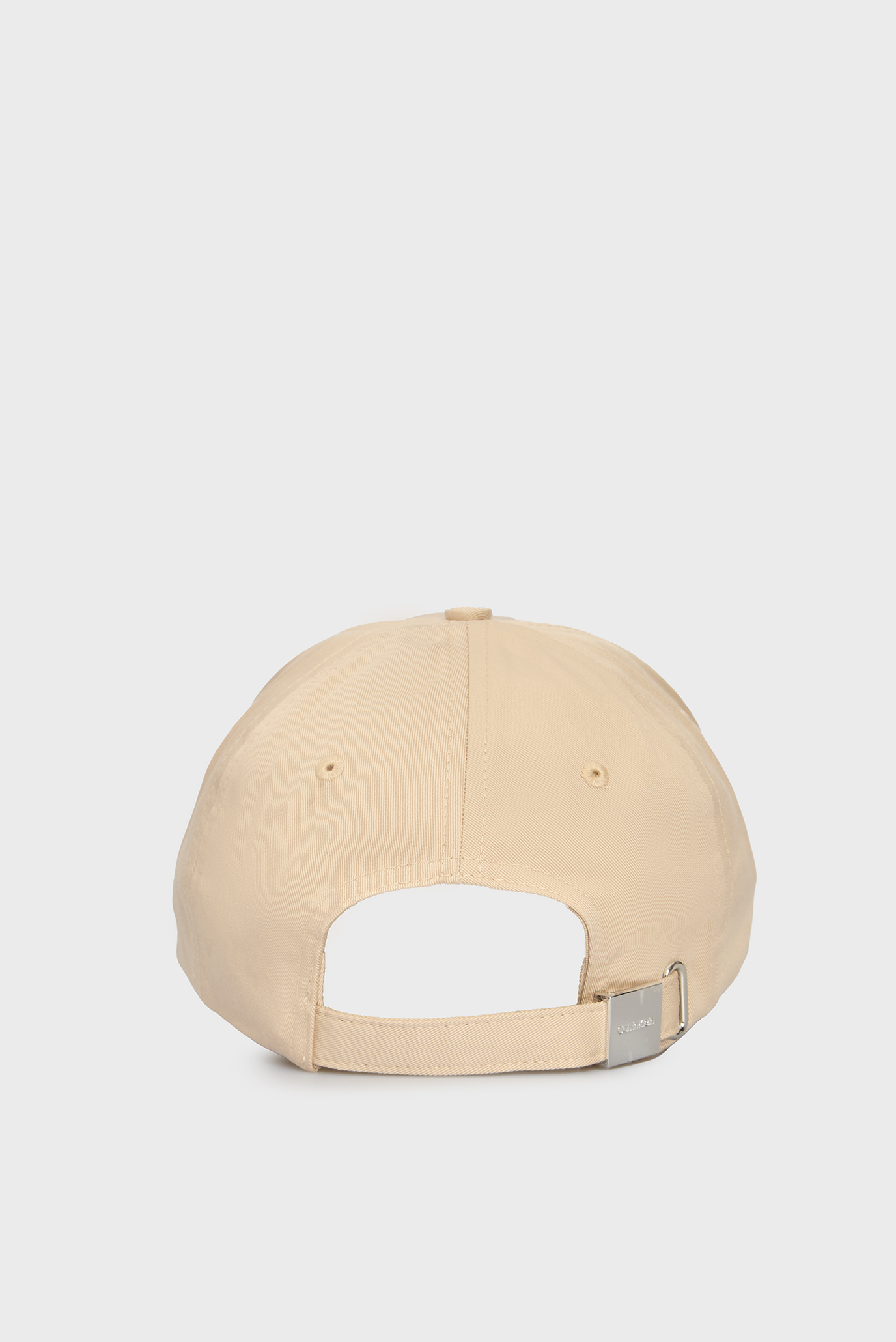 Женская бежевая кепка CK METAL CAPCalvin Klein Женская бежевая кепка CK METAL CAP 2