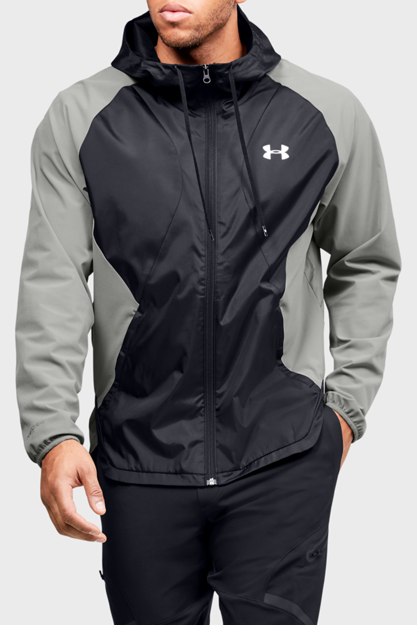 Мужская оливковая ветровка STRETCH-WOVEN HOODED JACKET Under