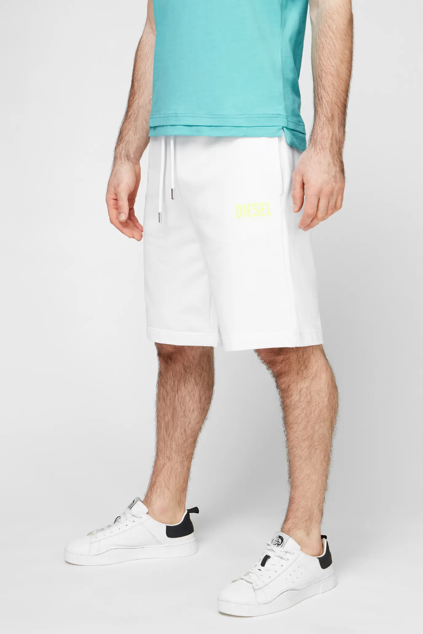 Мужские белые шорты P-CROWN LOGO SHORTS 8