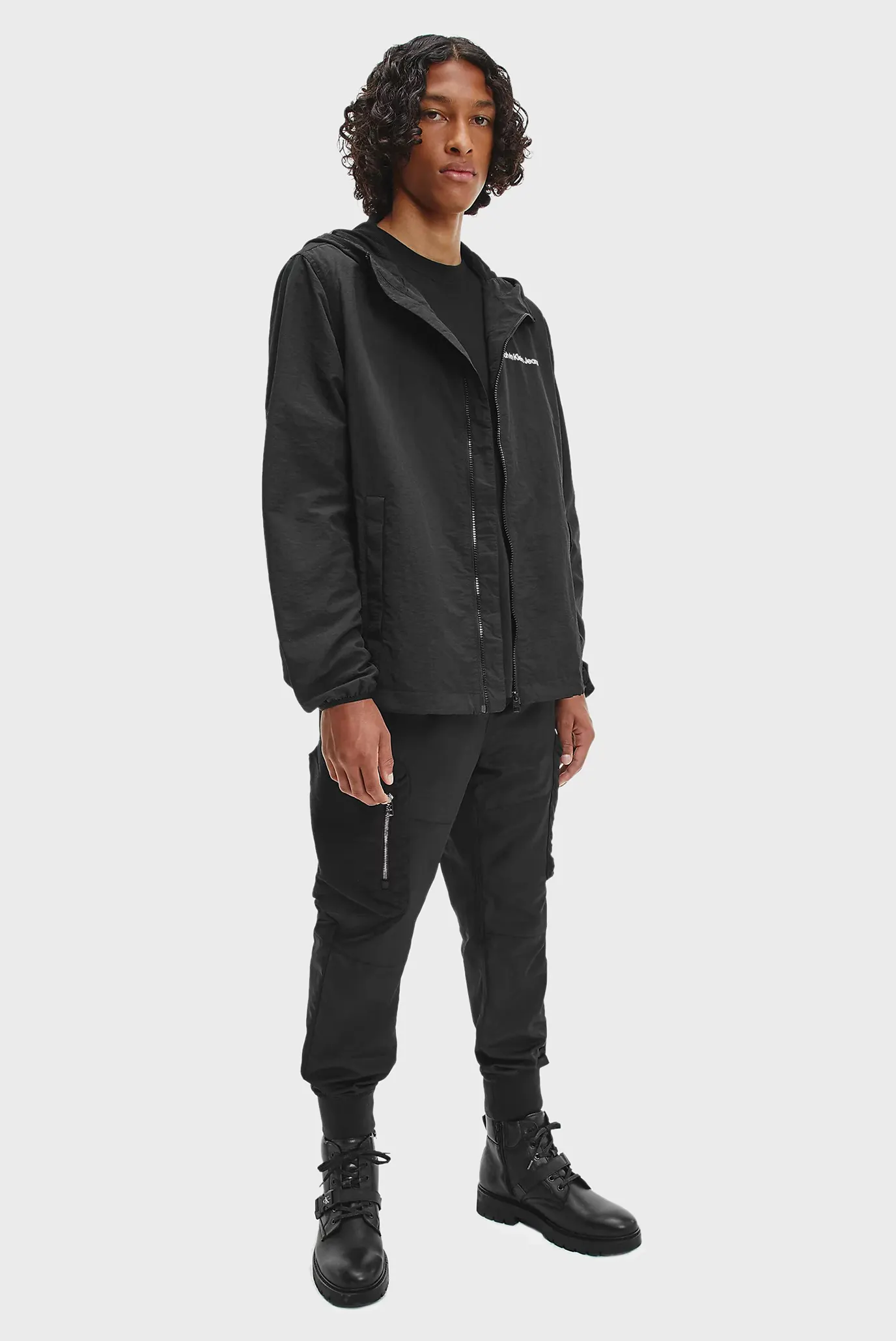 Мужская черная ветровка 7