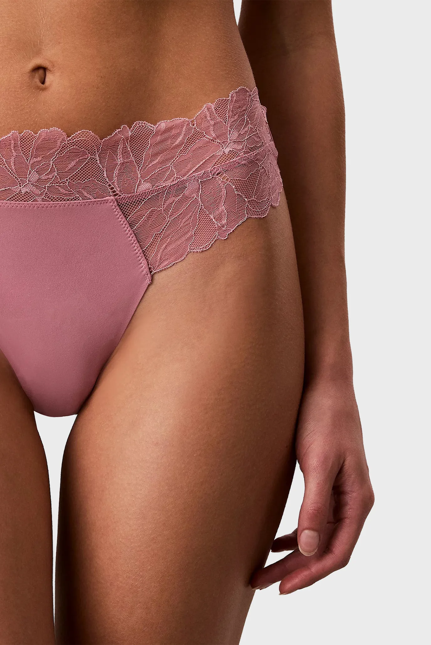 Трусы THONG 4