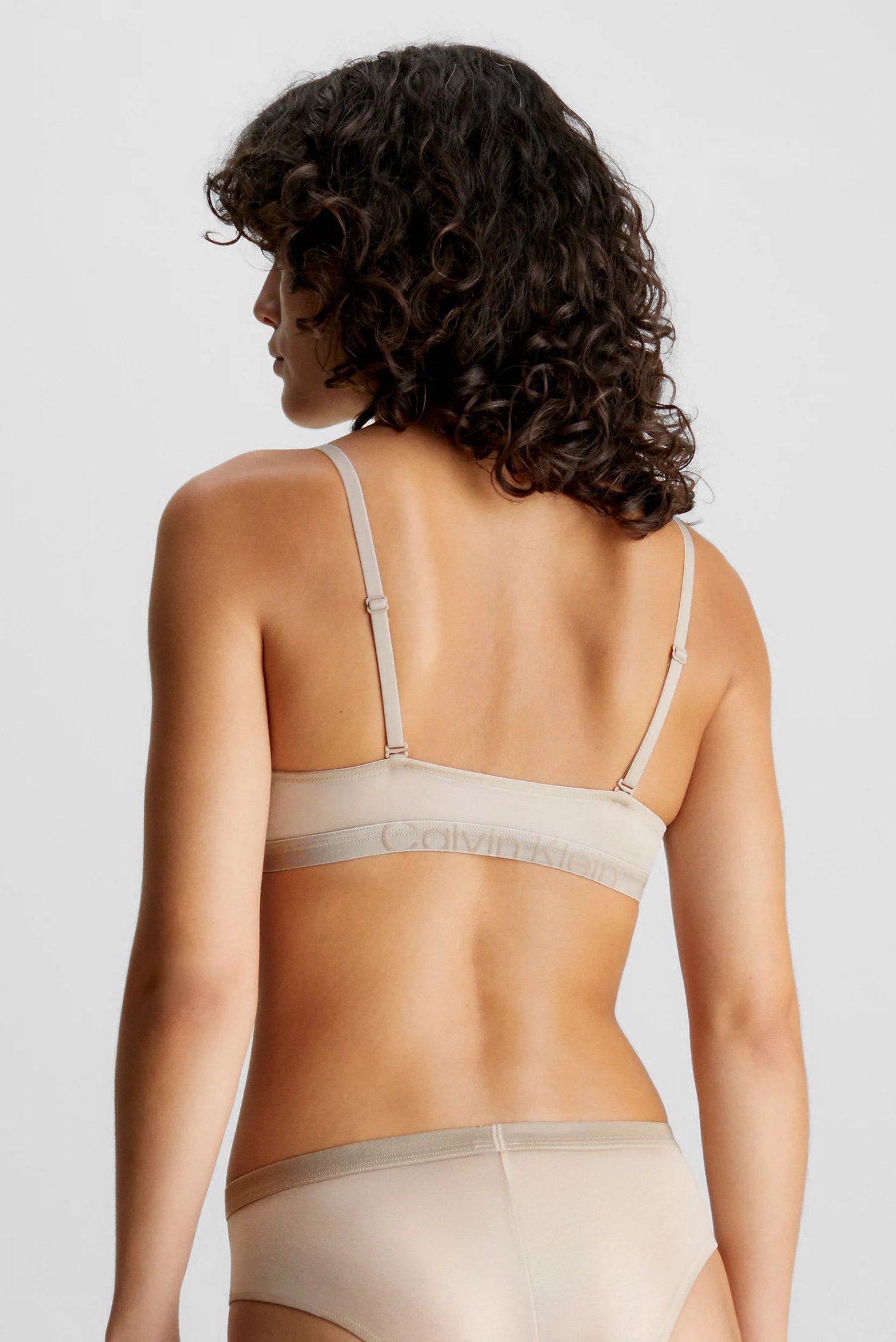 Бюстгальтер LIGHTLY LINED PLUNGECalvin Klein Бюстгальтер LIGHTLY LINED PLUNGE 2