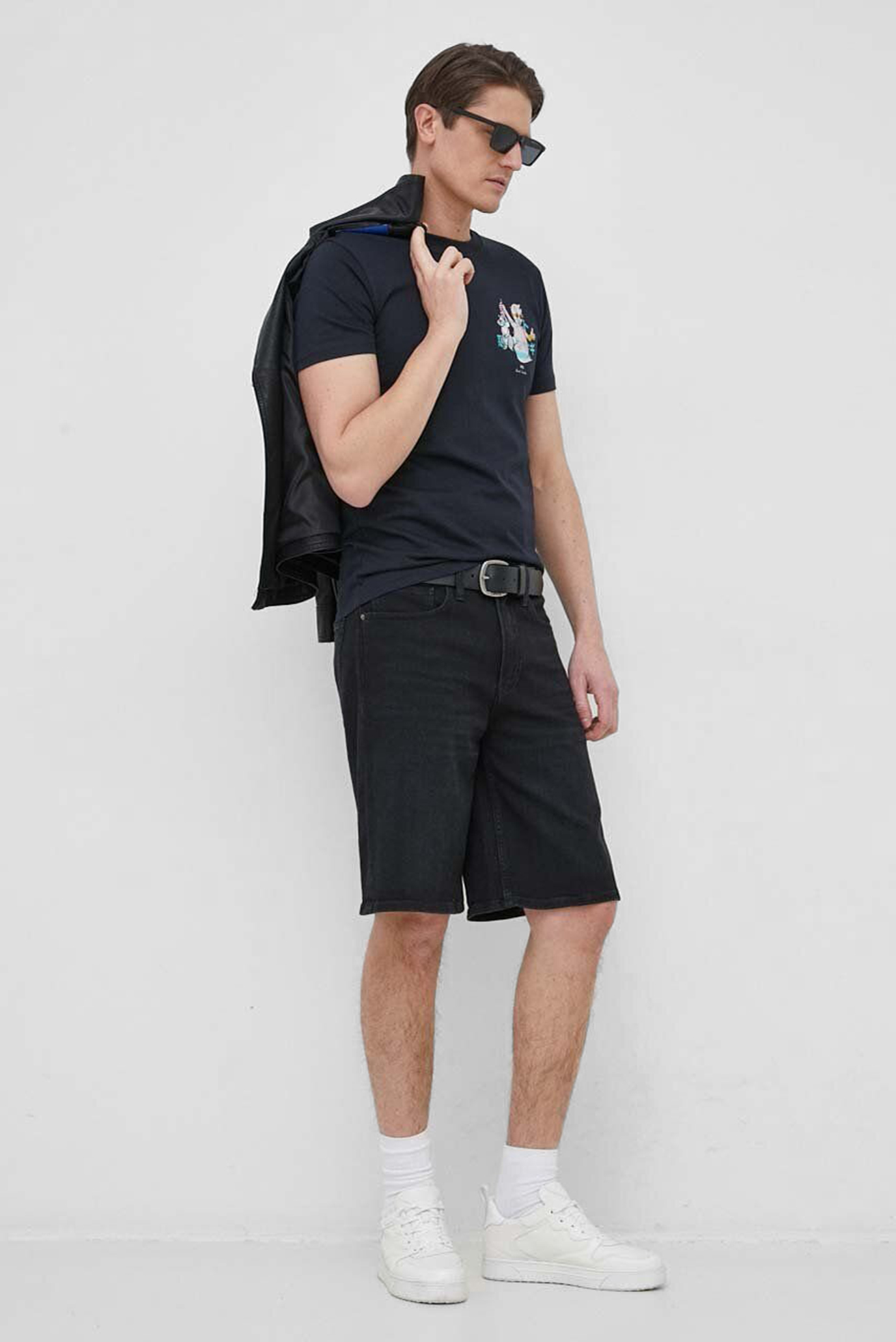 Мужские черные джинсовые шорты 3