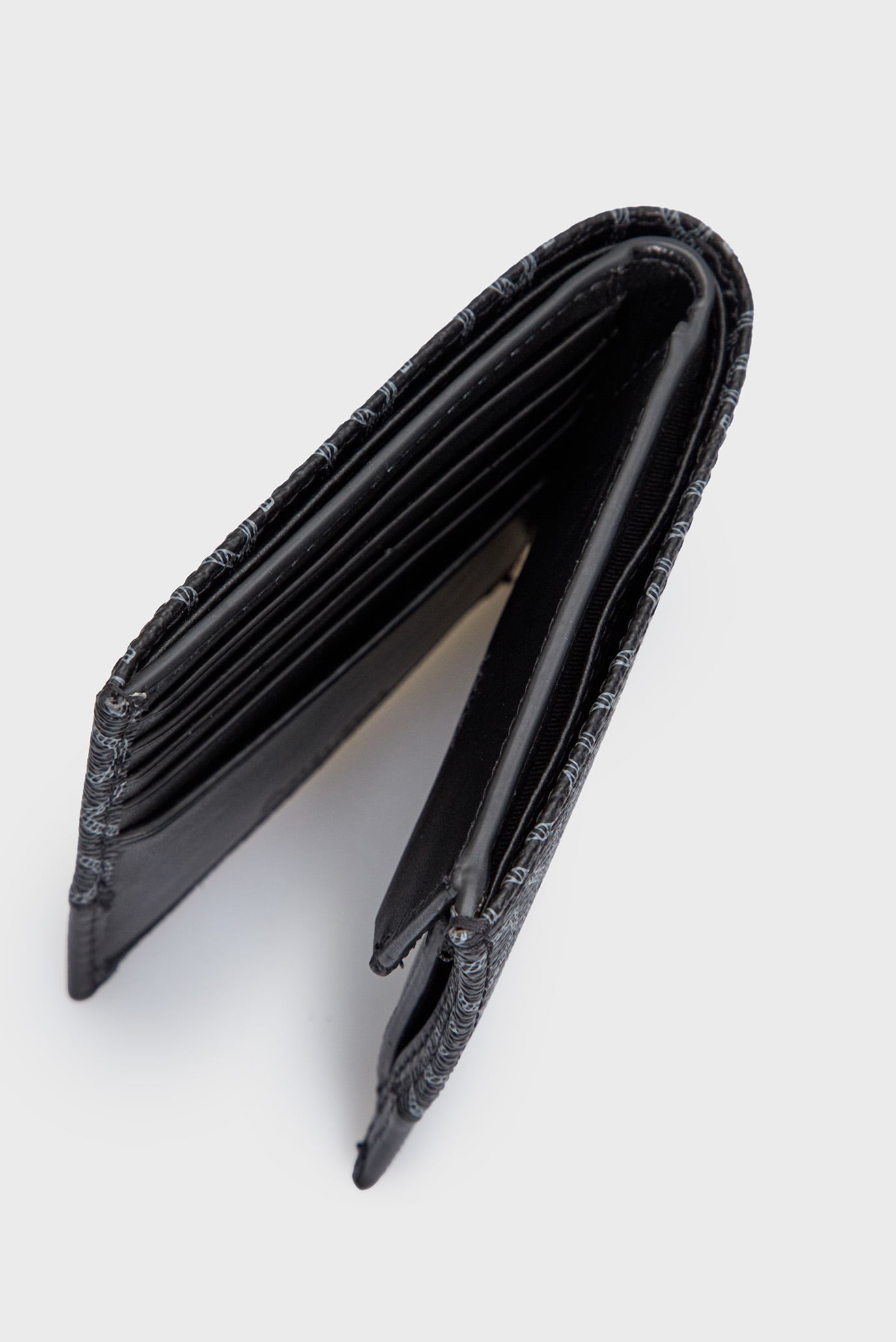 Кошелек SUBTLE MONO BIFOLD 5CC W COIN 2