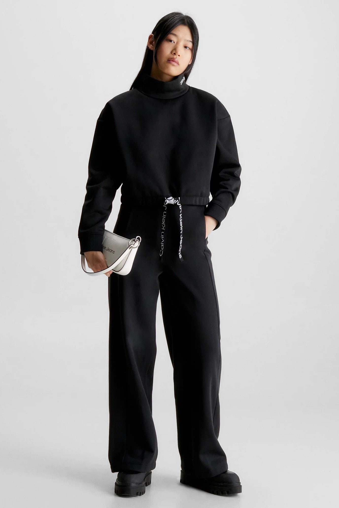 Штаны спортивные TAPE WIDE LEG JOG PANT 2