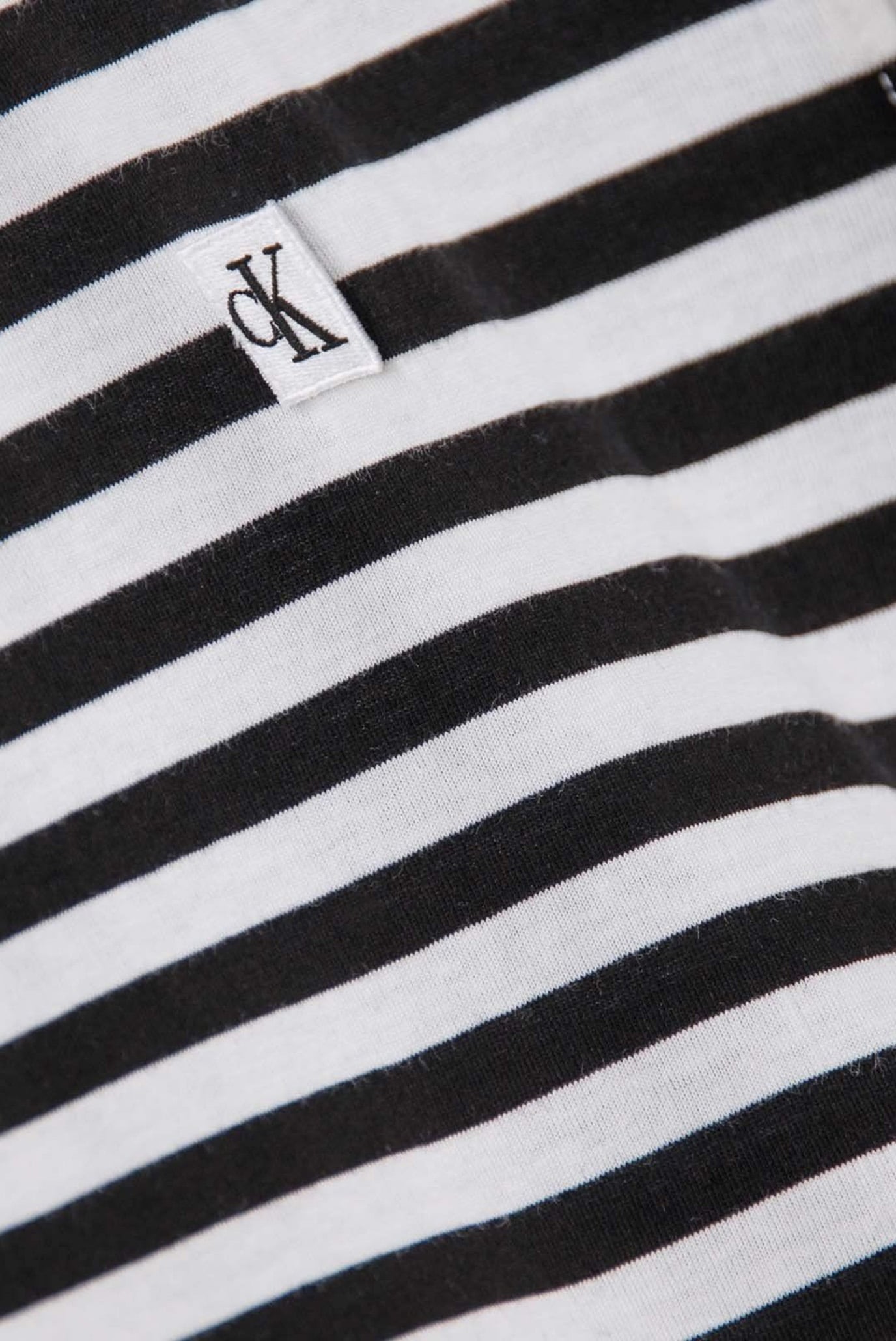 Футболка CK EMBRO BADGE REGULAR TEE 3