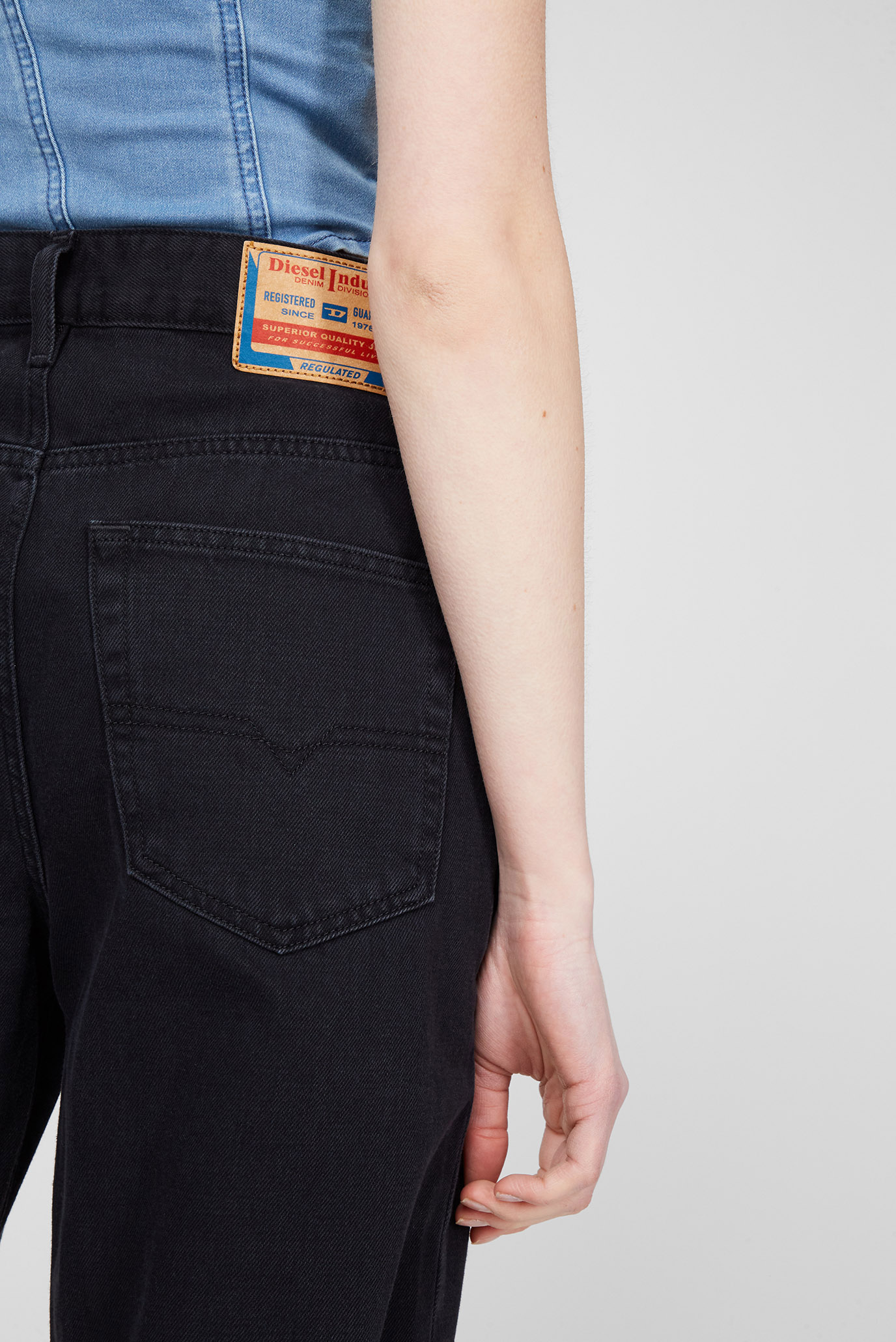 Джинсы 1999 D-REGGY L.32 TROUSERS 10