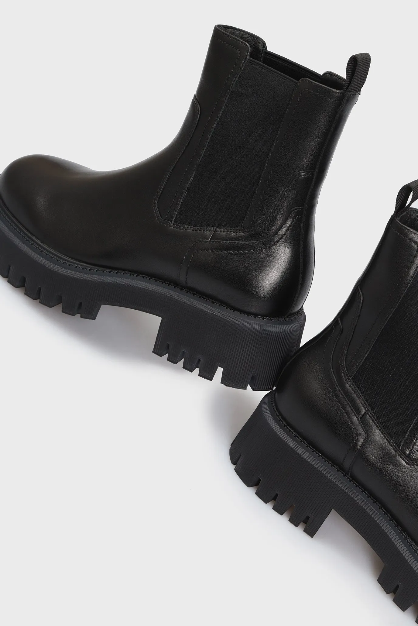 Женские черные кожаные челси Realza 2