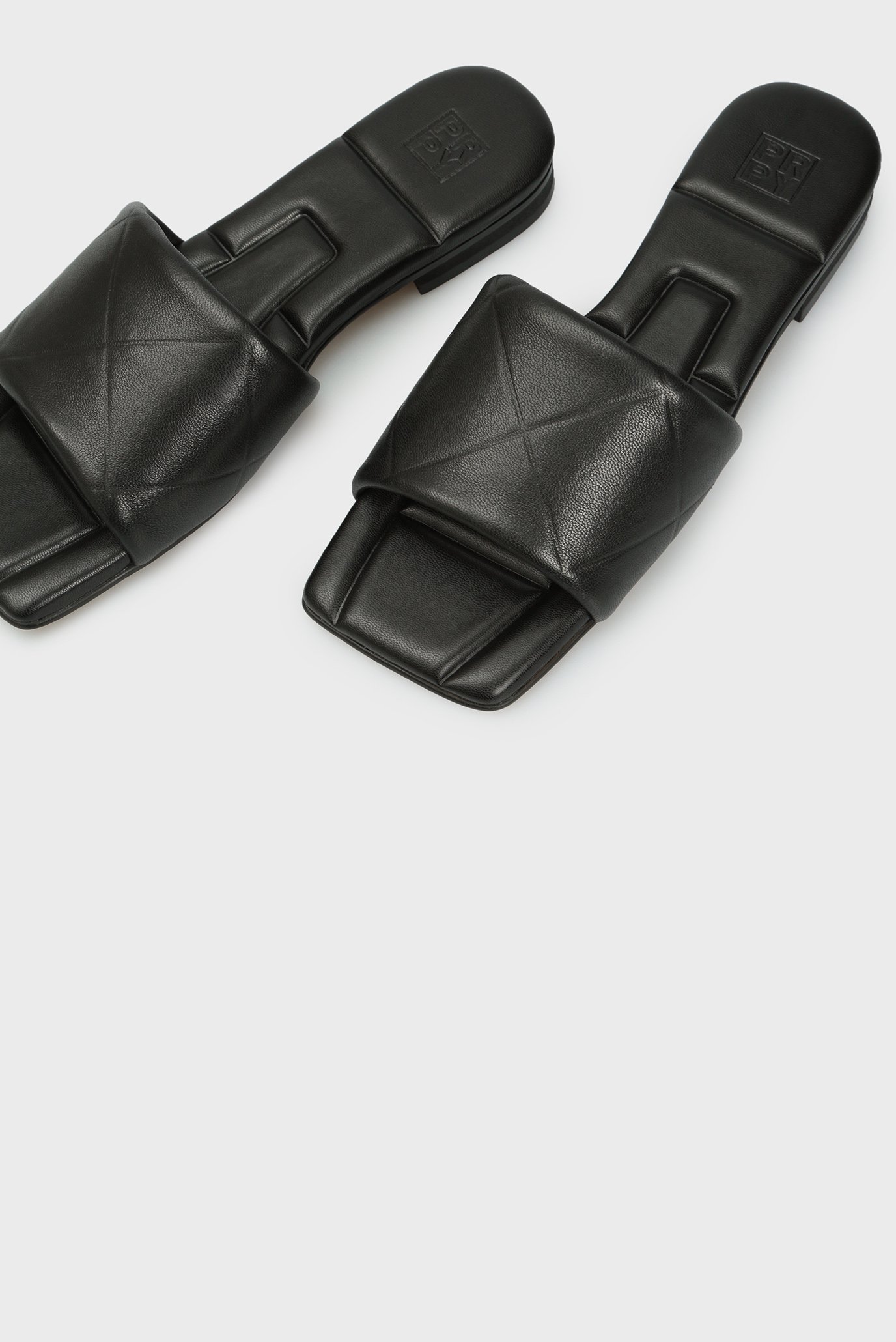 Женские черные кожаные слайдеры Umbria 2