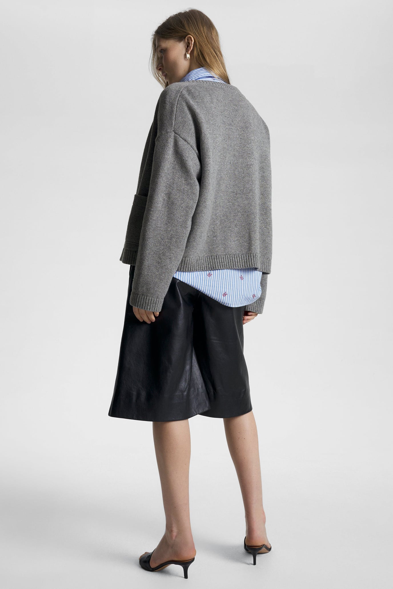 Кардиган OVERSIZED V-NK CARDIGAN 3