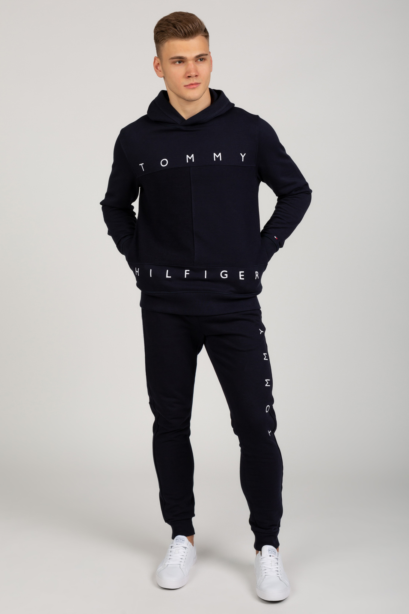 Худи MONO DESIGN HOODIE 5